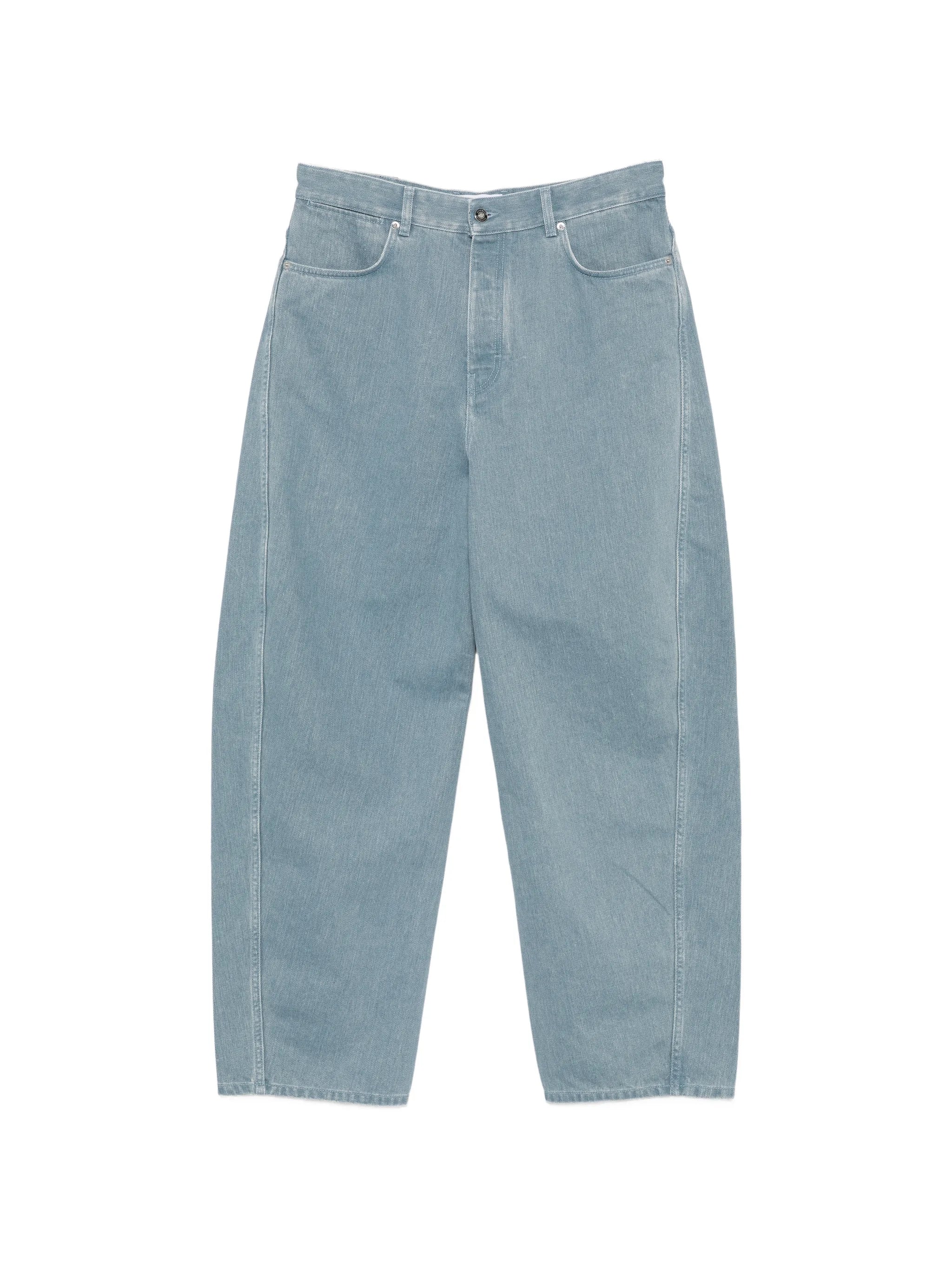 tapered baggy jeans