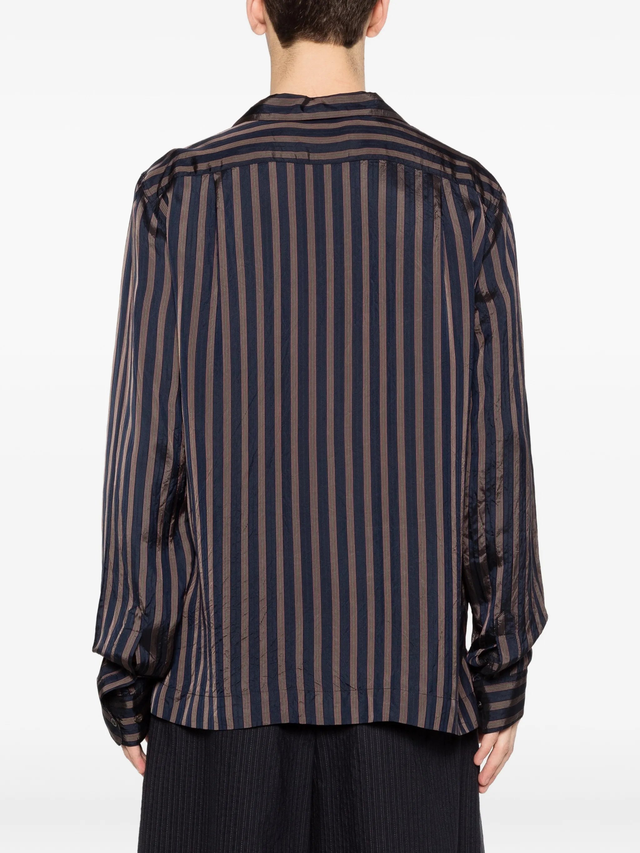 striped shirt