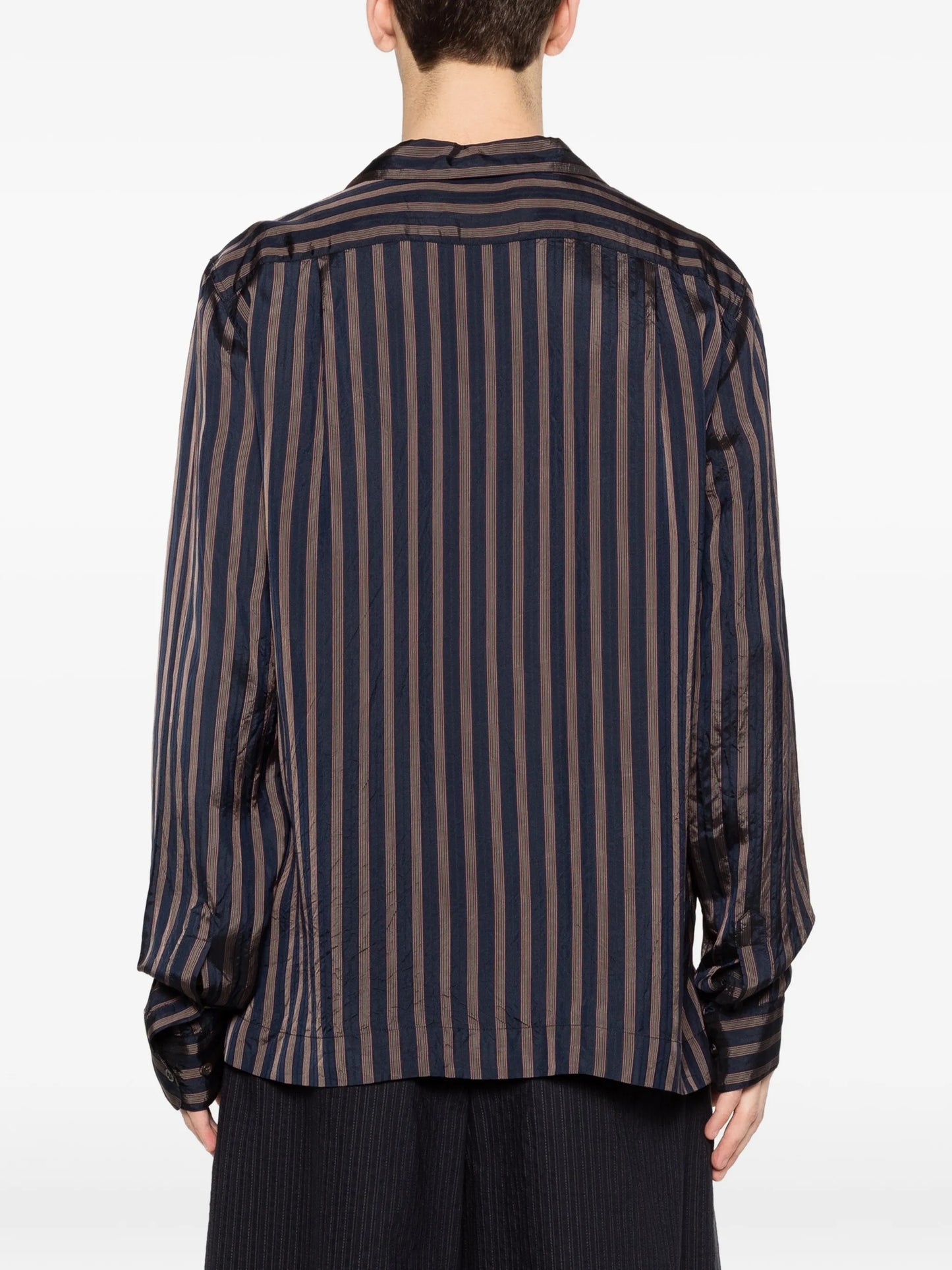 striped shirt