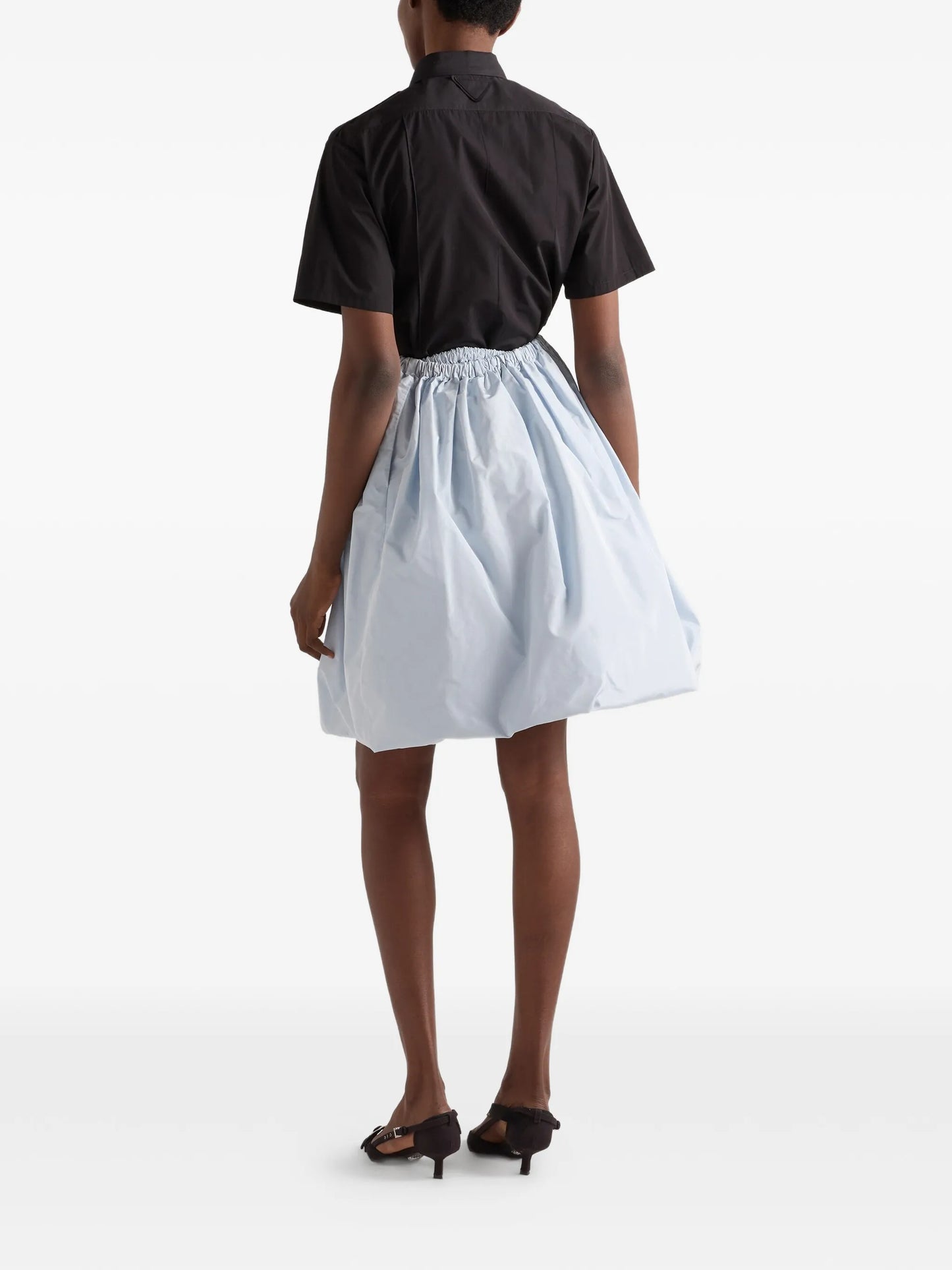 short-sleeved poplin shirt