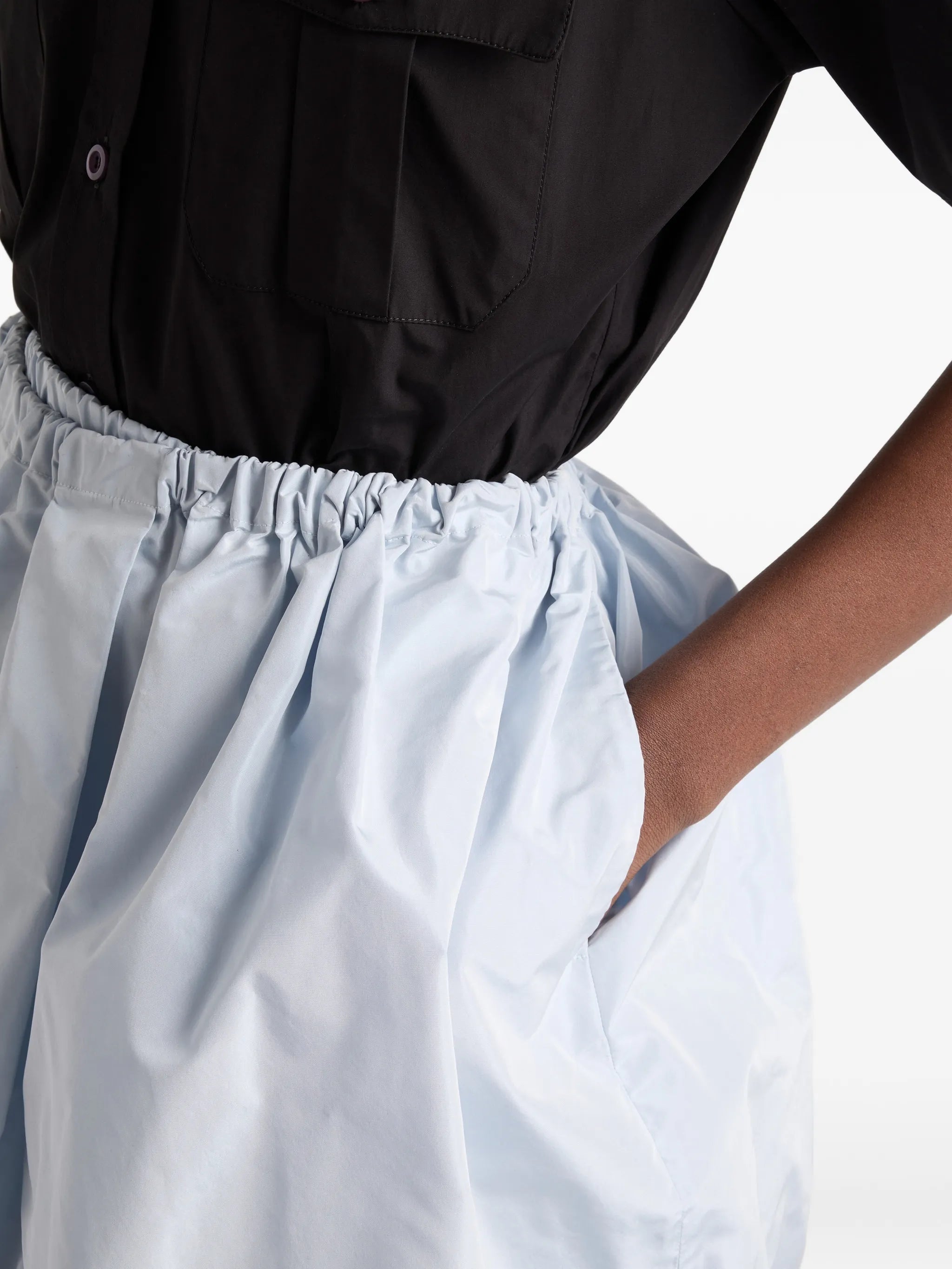 elastic-waist mini skirt