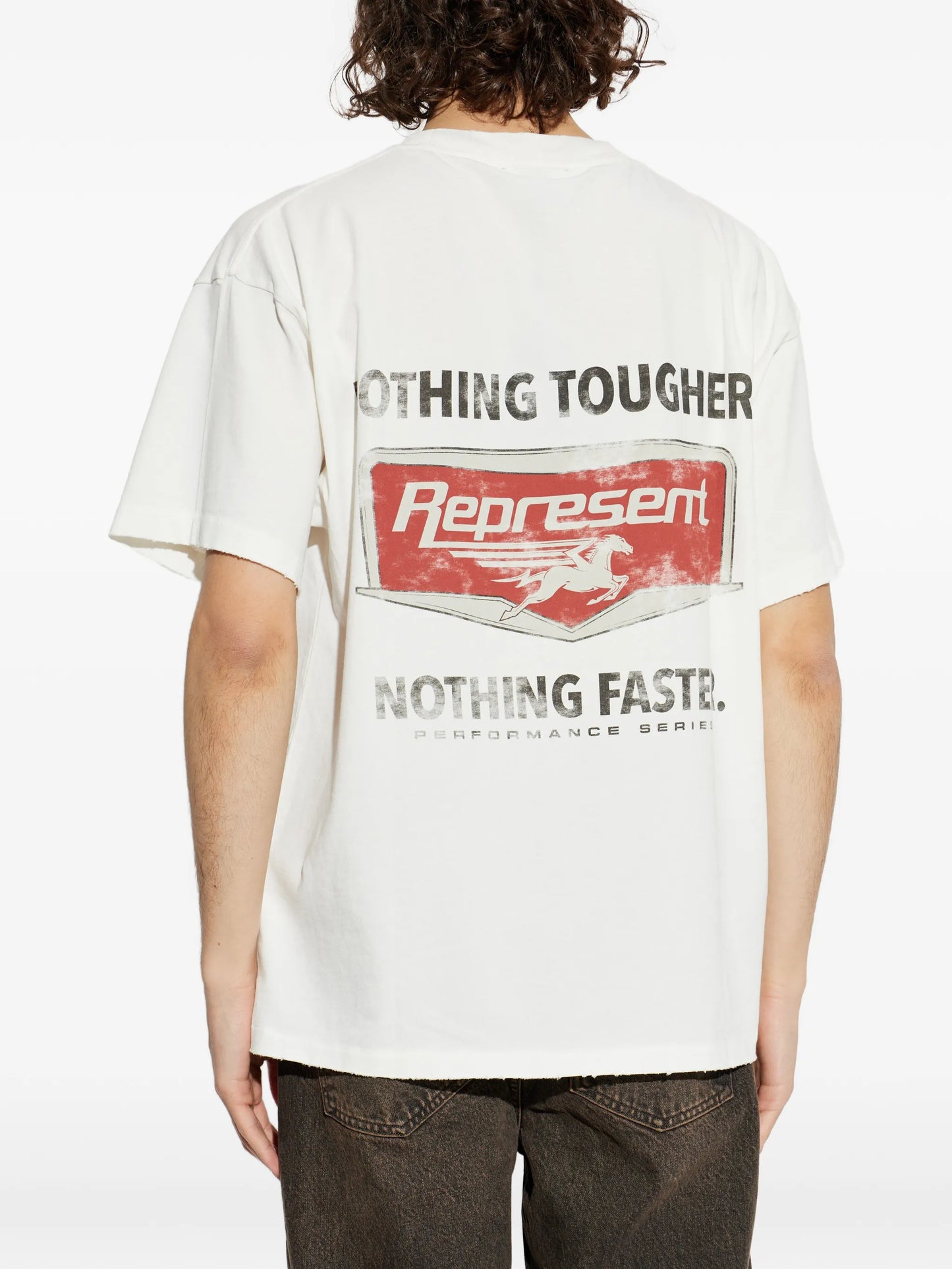 chest-pocket graphic-print T-shirt
