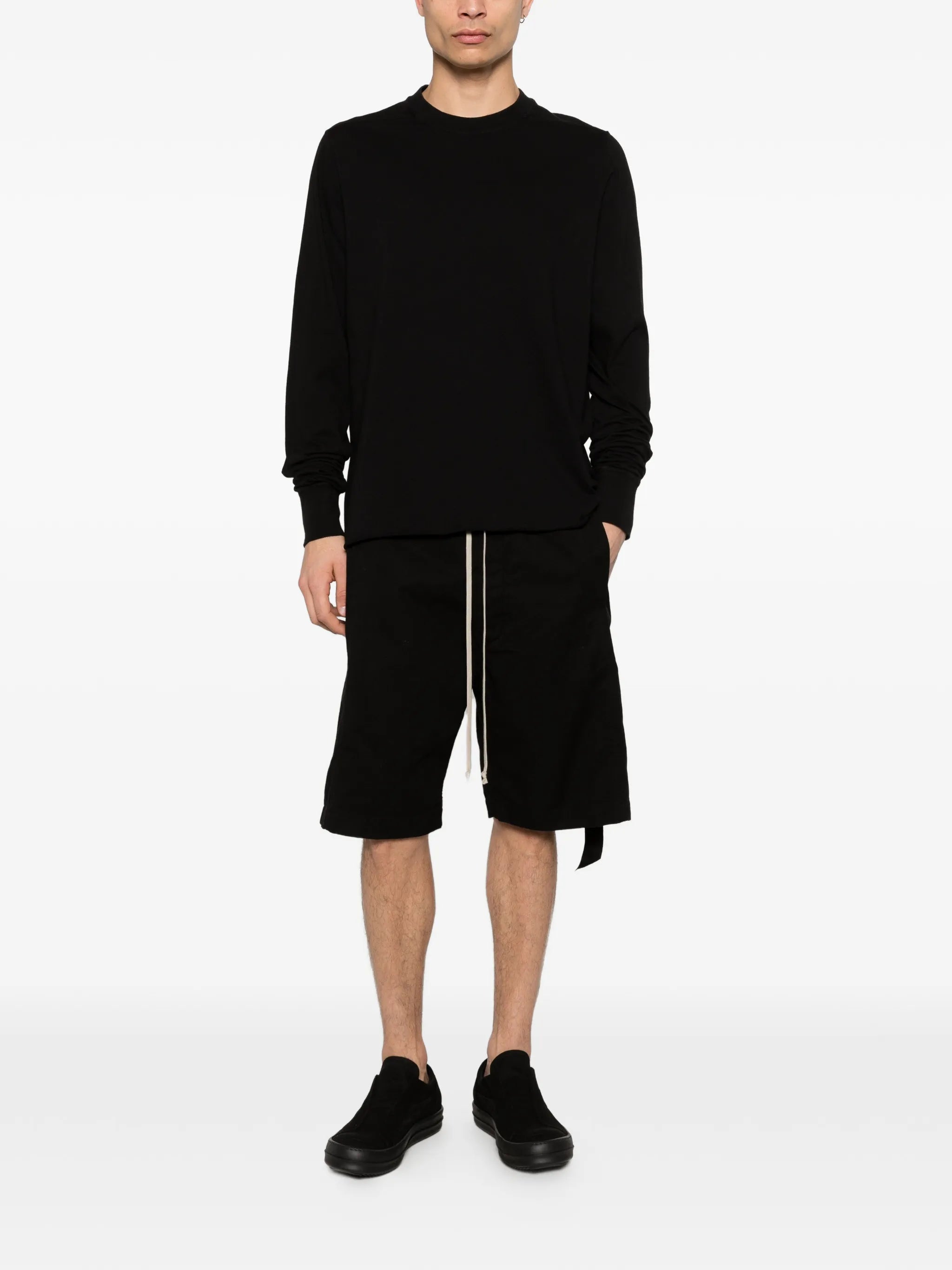 long-sleeve T-shirt