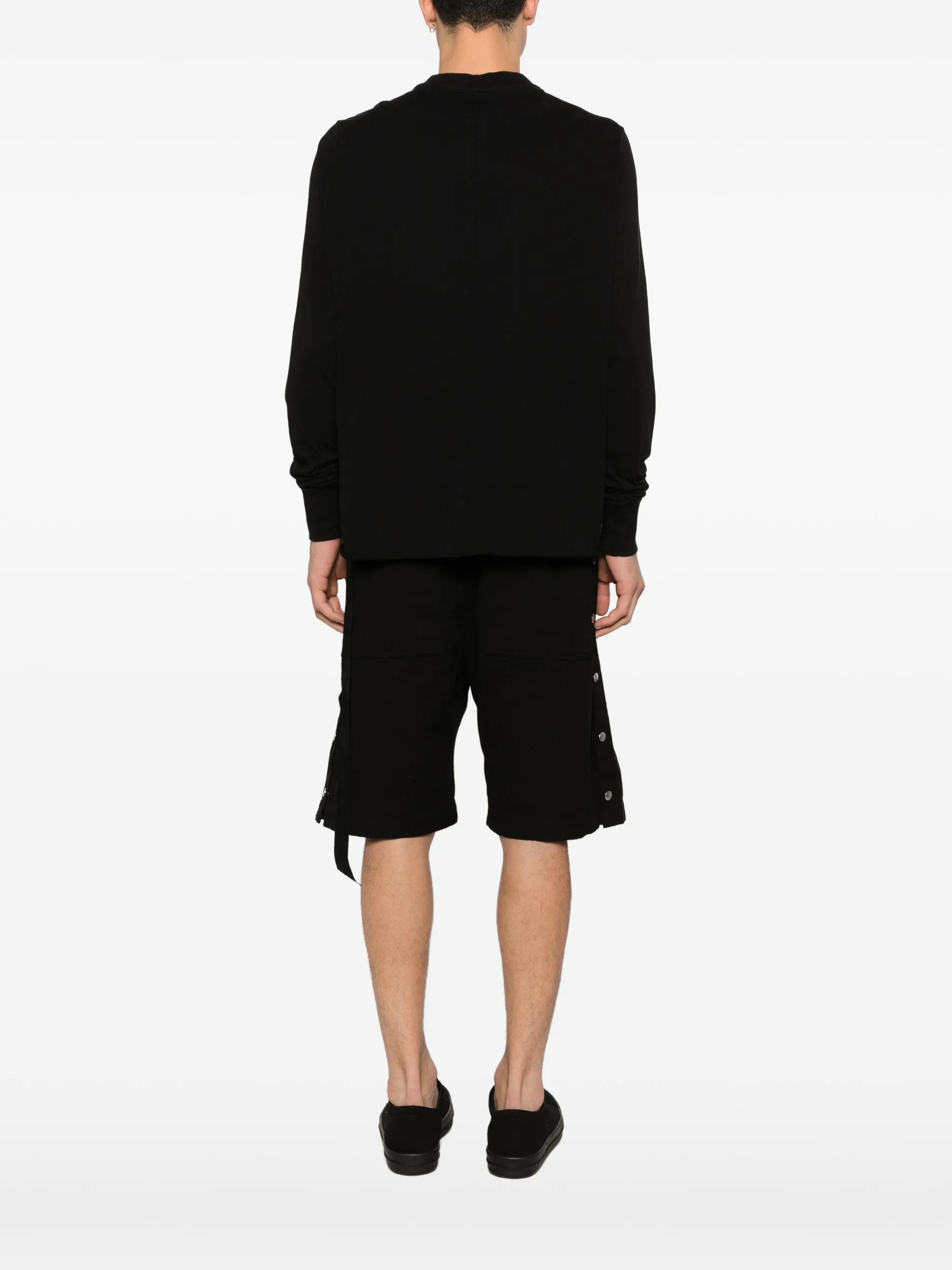 long-sleeve T-shirt
