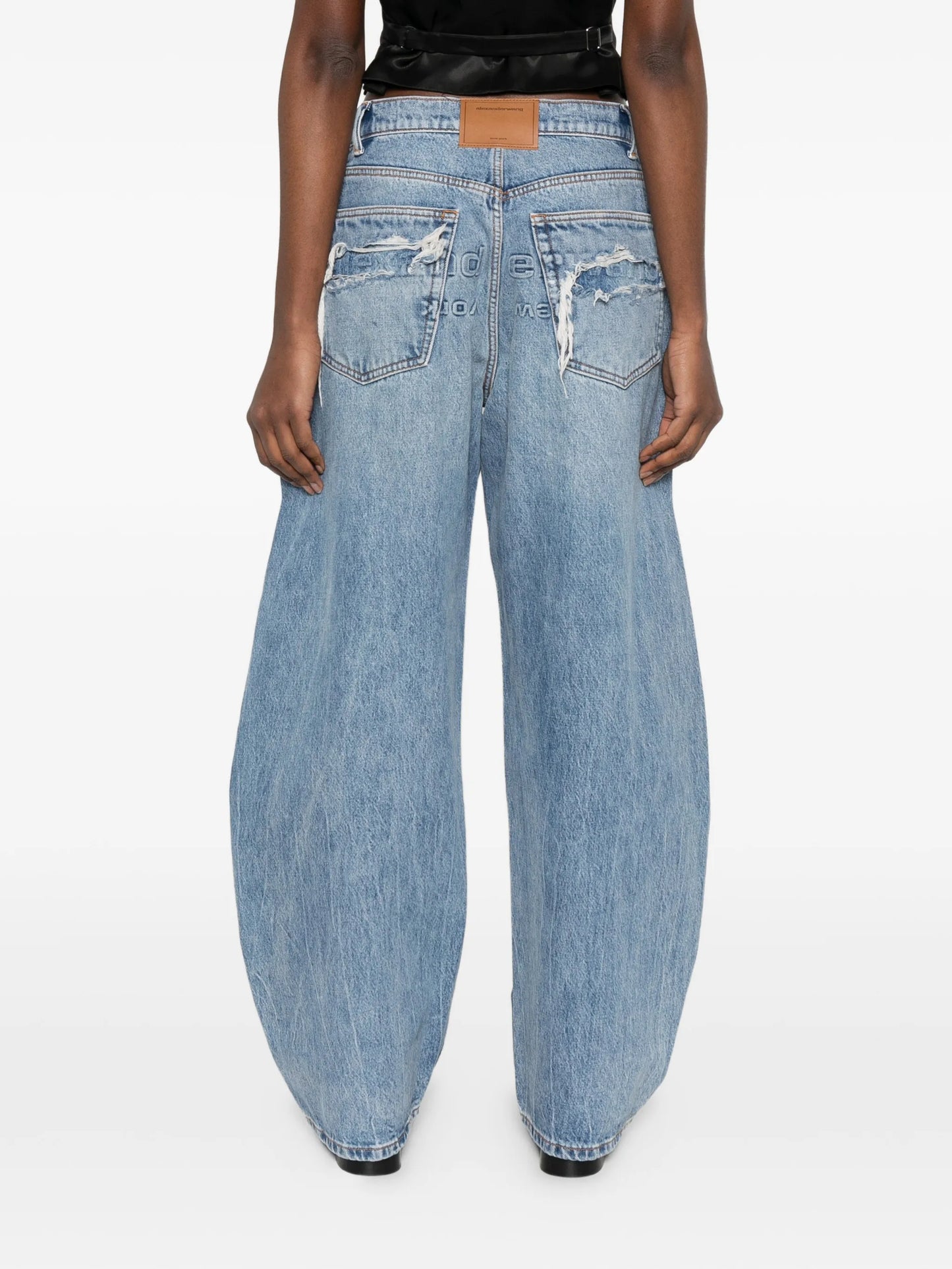 button jeans