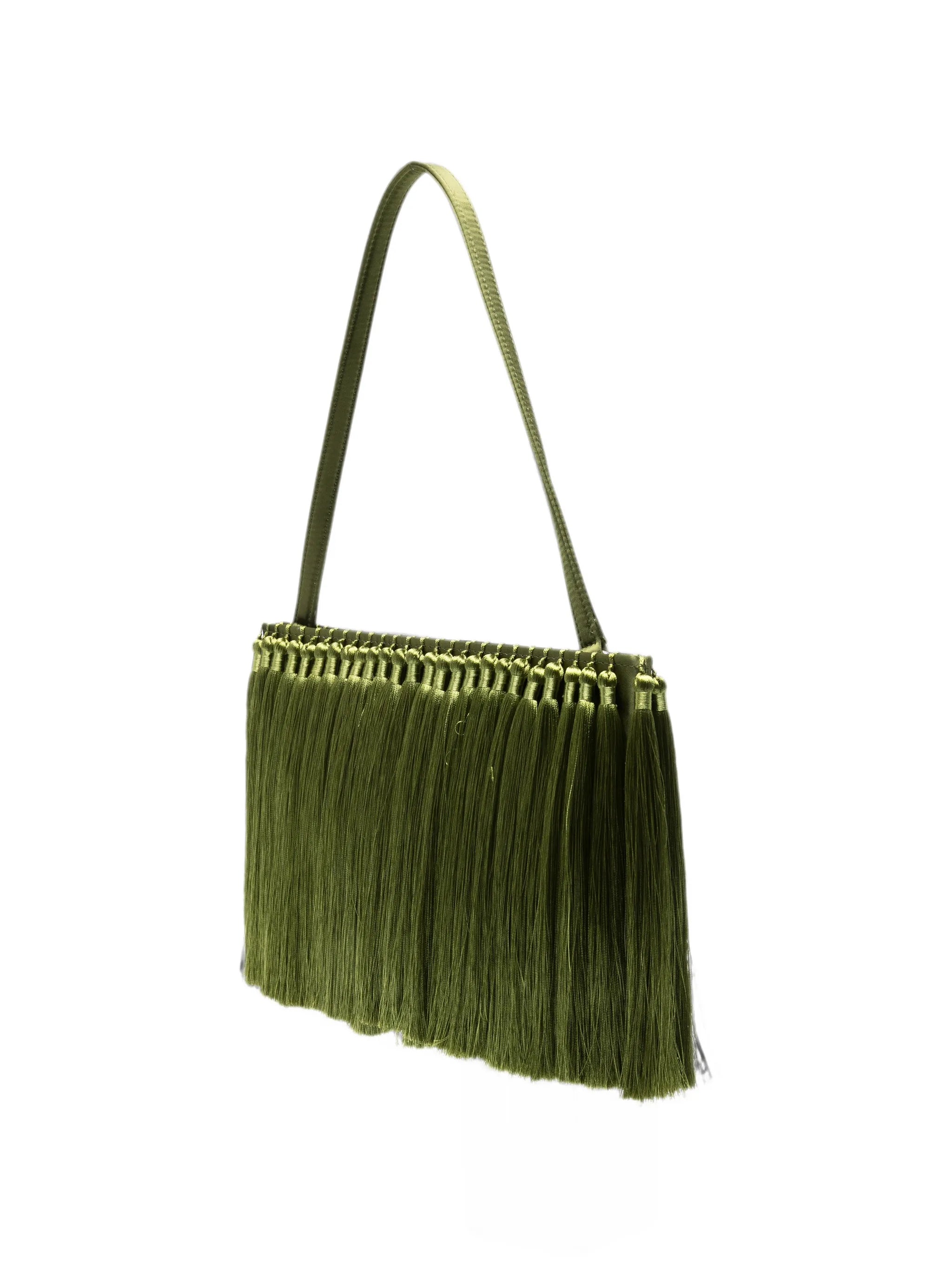 tassel-embellished clutch bag