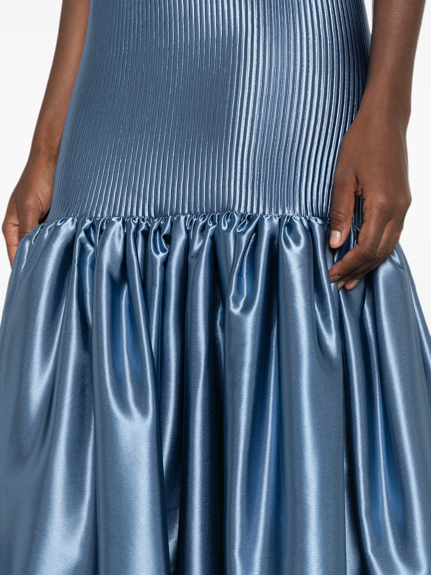 Elevate pleated tiered maxi dress