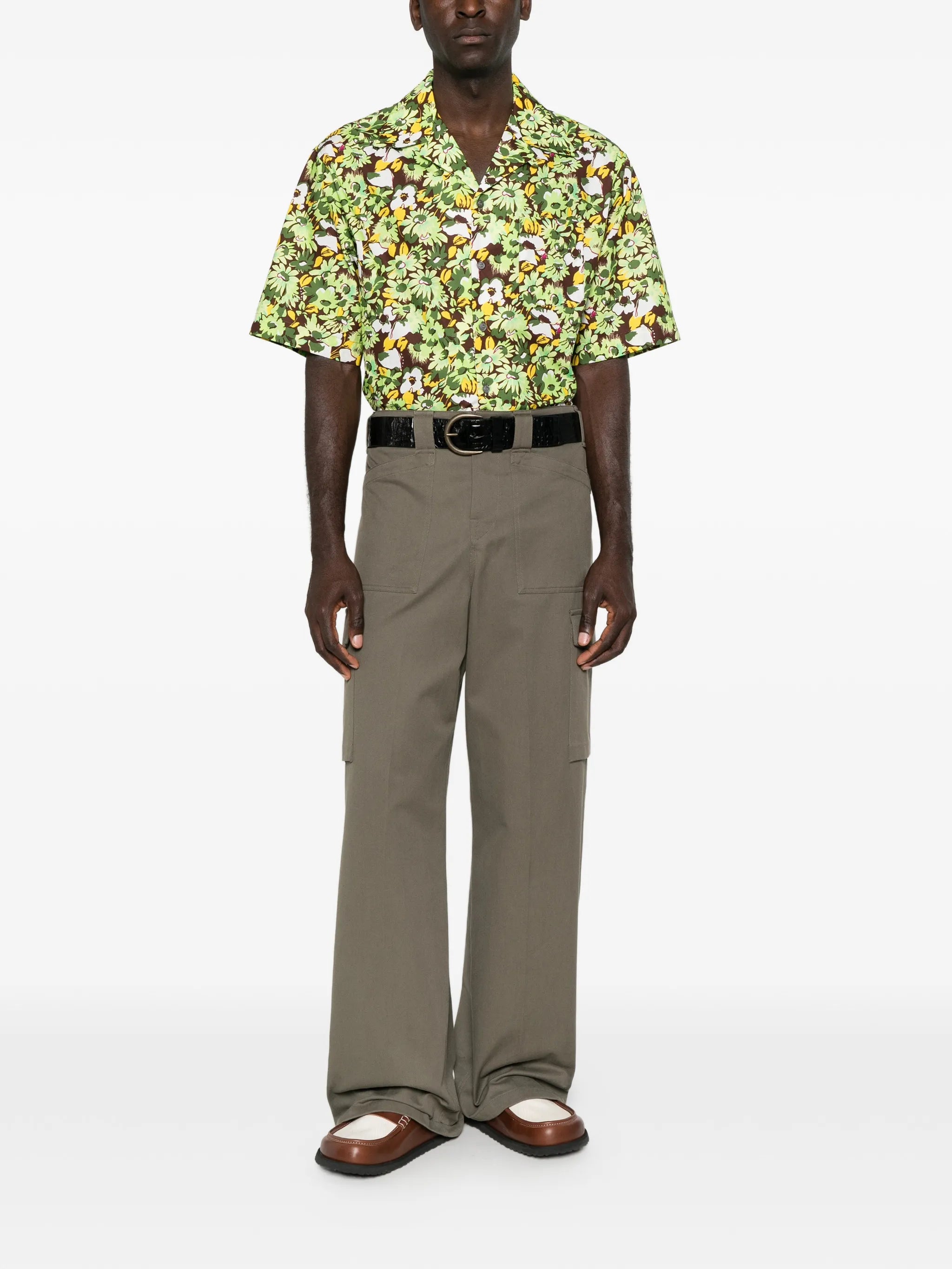 floral-print chest-pocket shirt