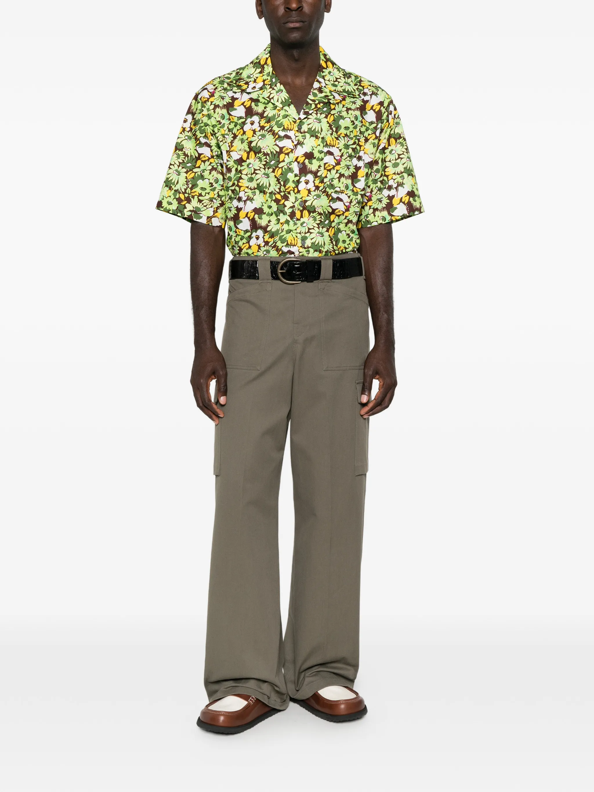 floral-print chest-pocket shirt
