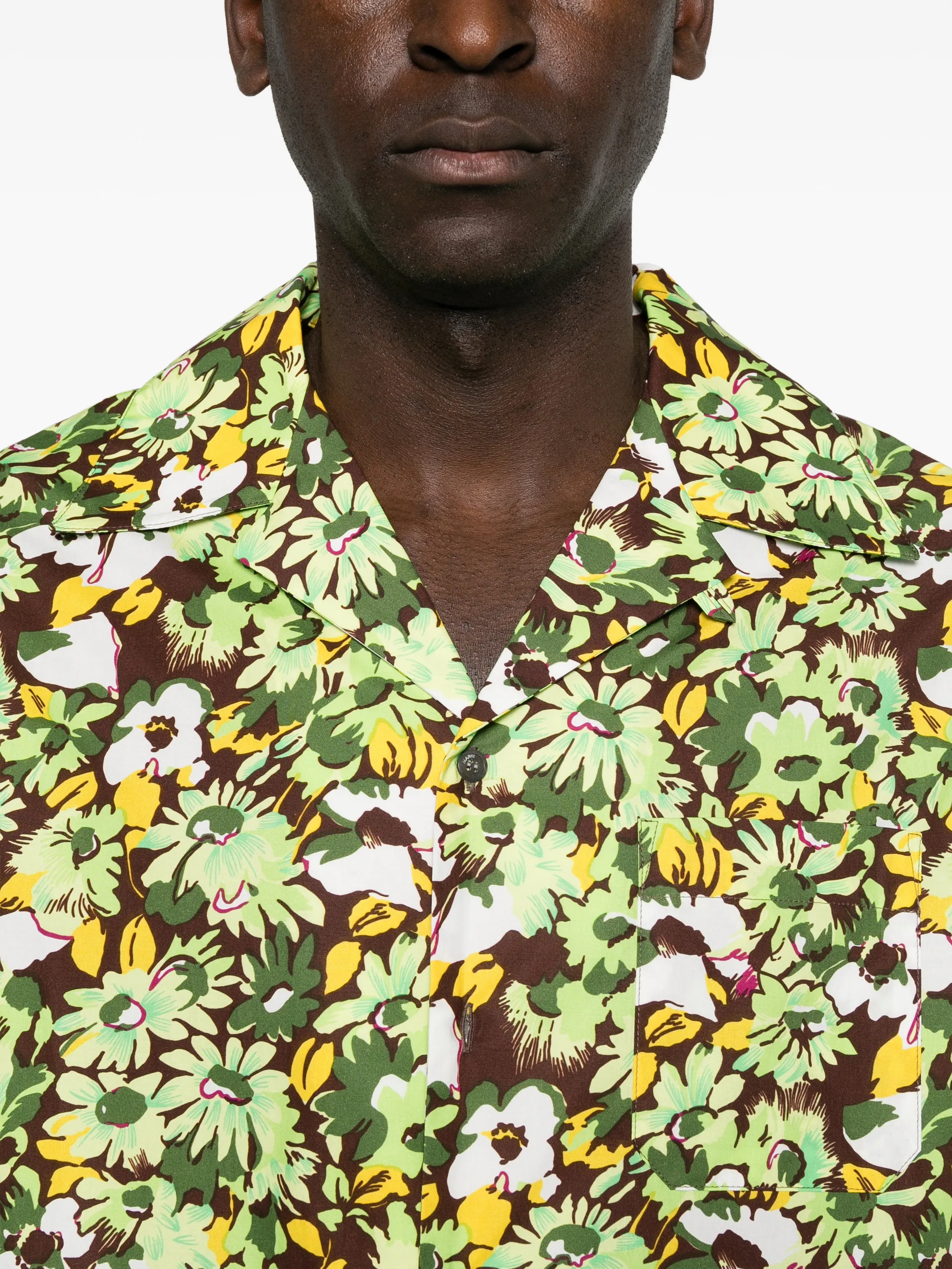 floral-print chest-pocket shirt