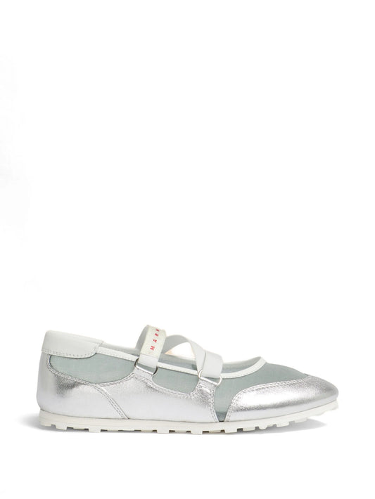 criss-cross strap sneakers