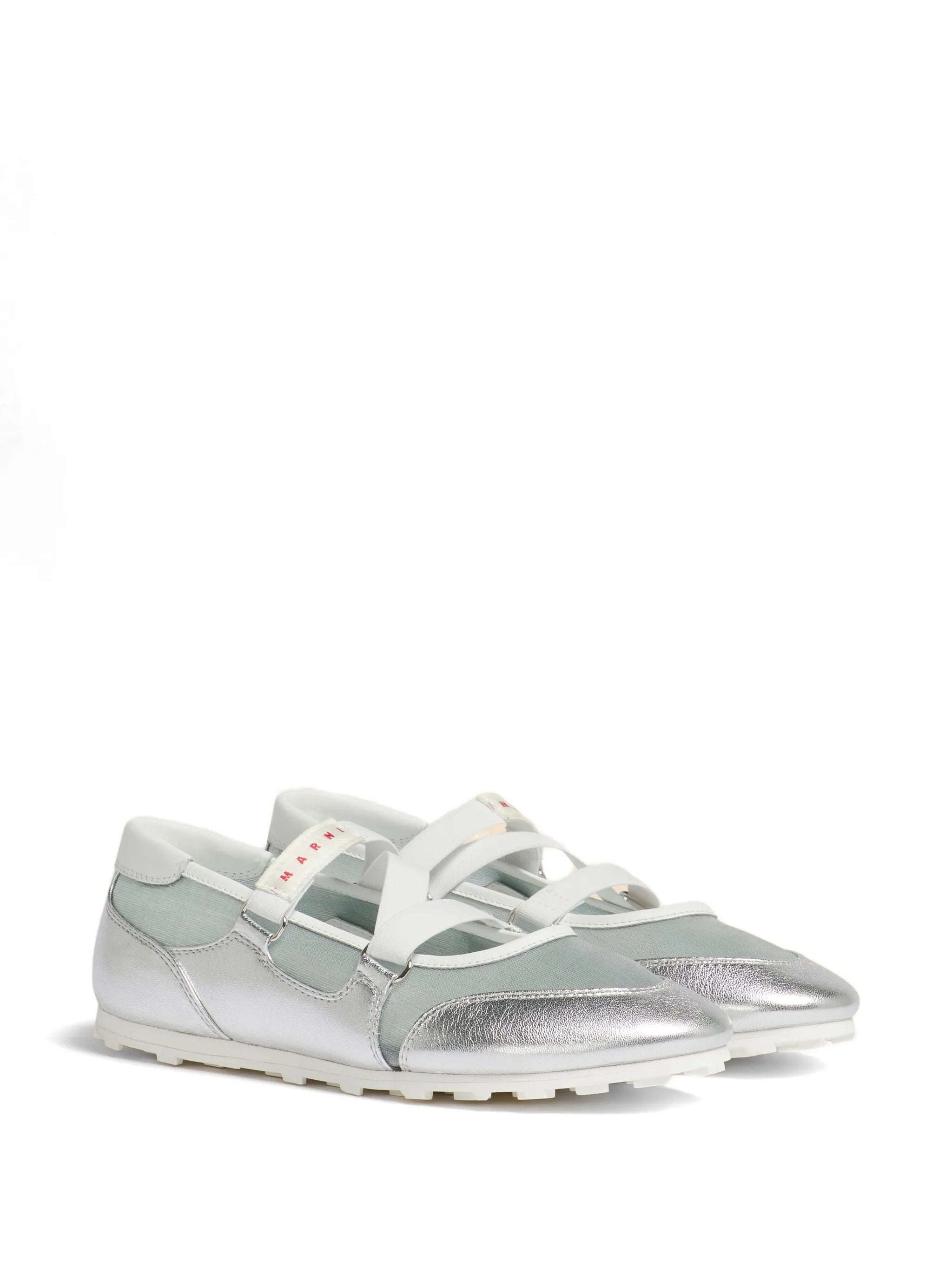 criss-cross strap sneakers