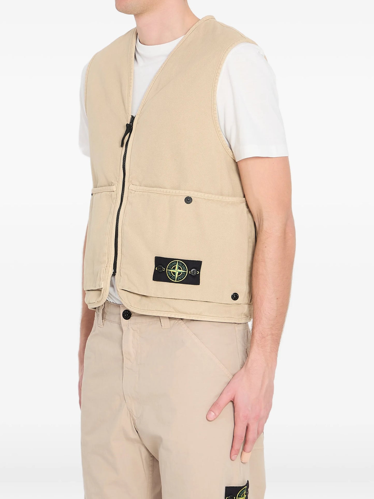 buttoned oversized vest