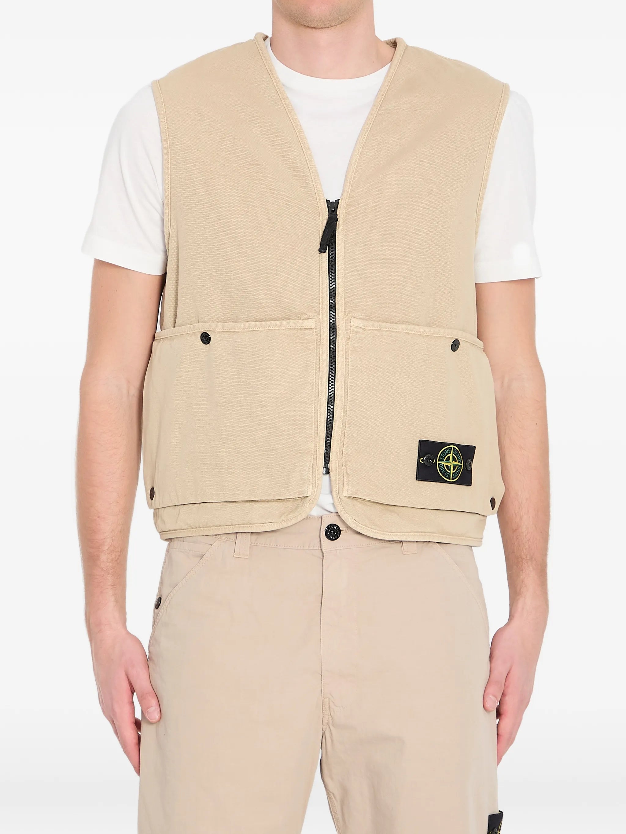 buttoned oversized vest