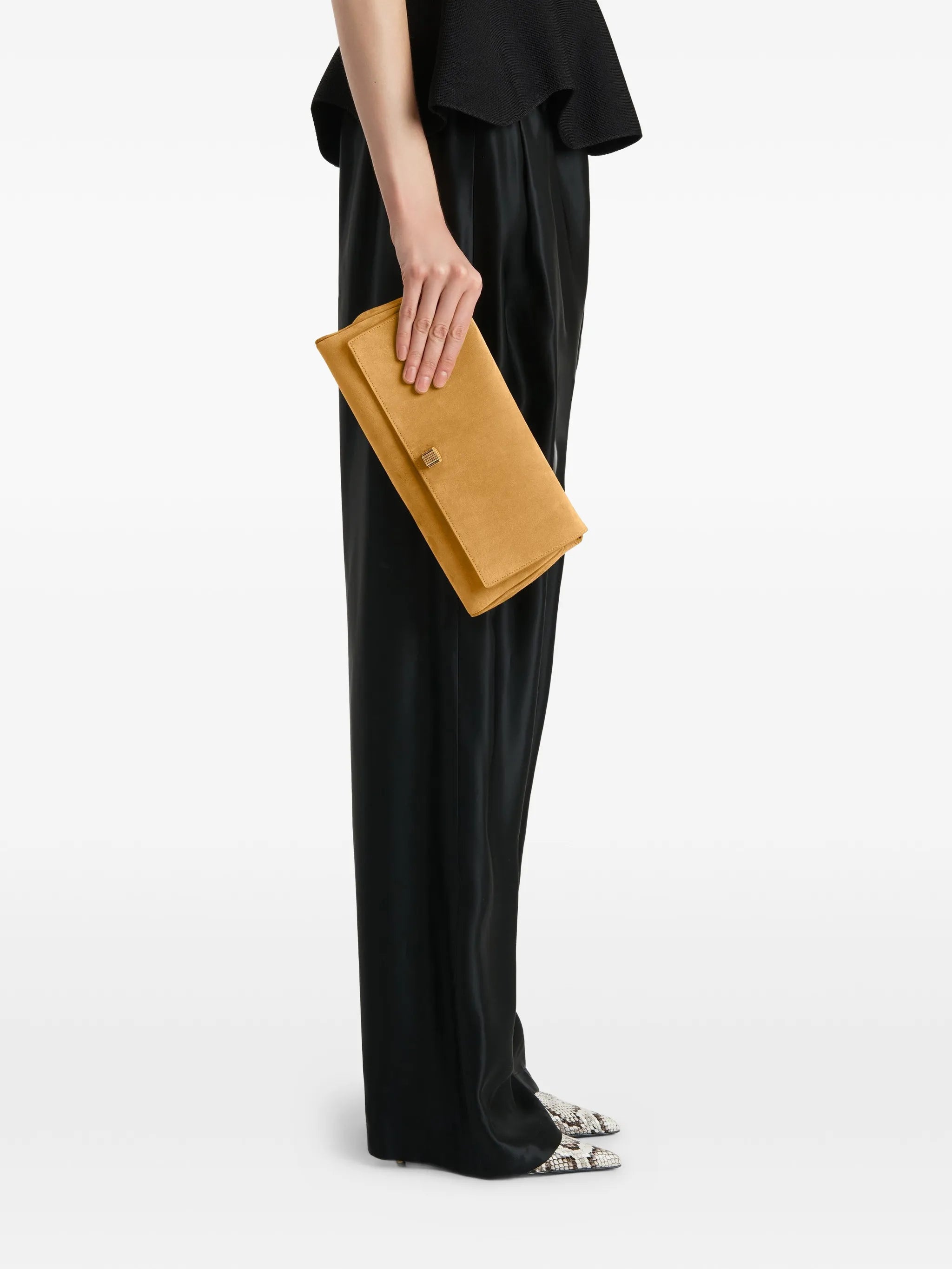 Audrey clutch