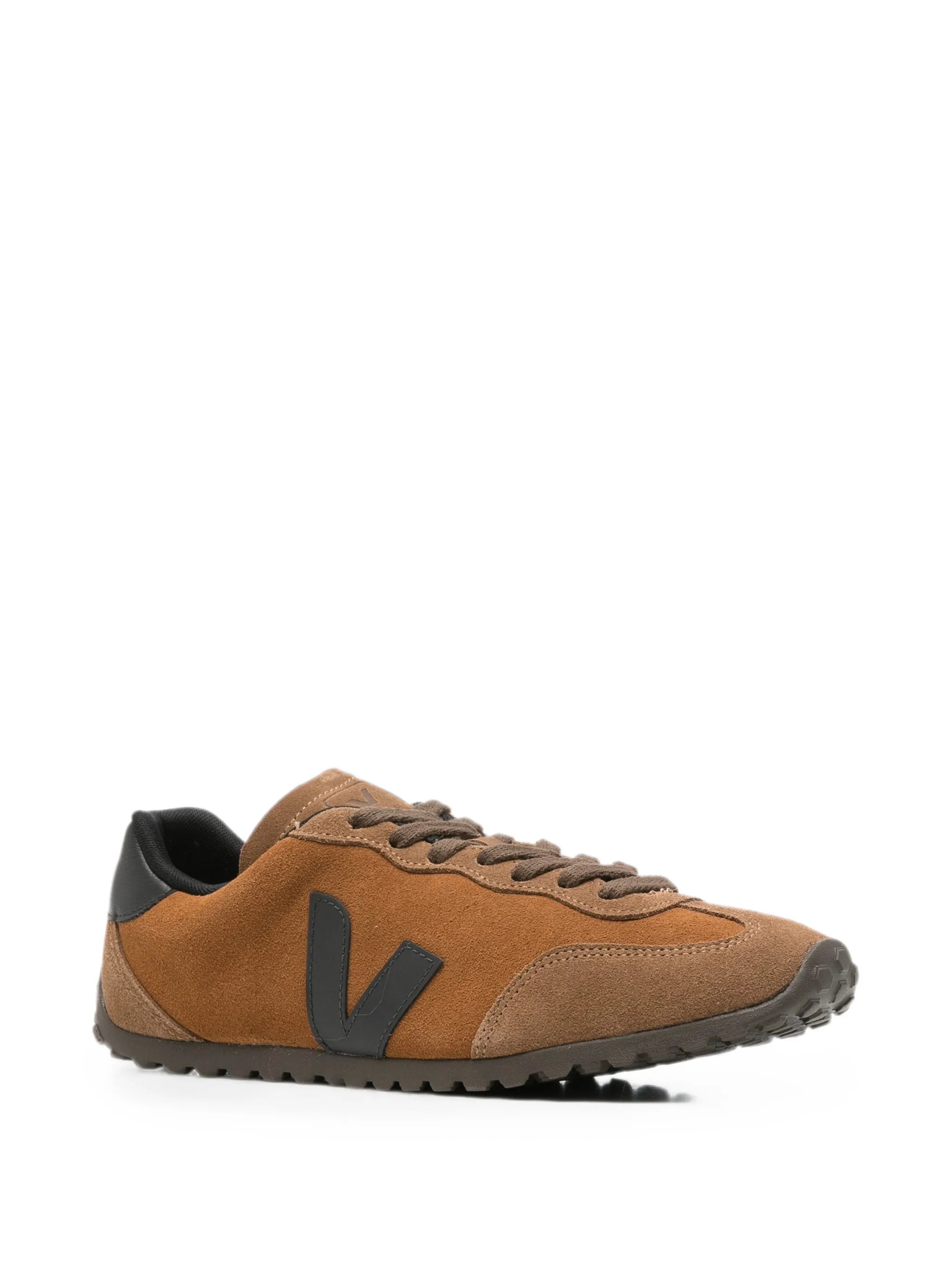GT logo-patch sneakers