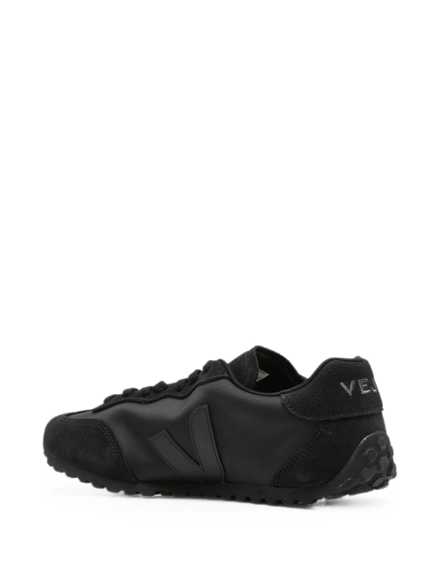 GT sneakers