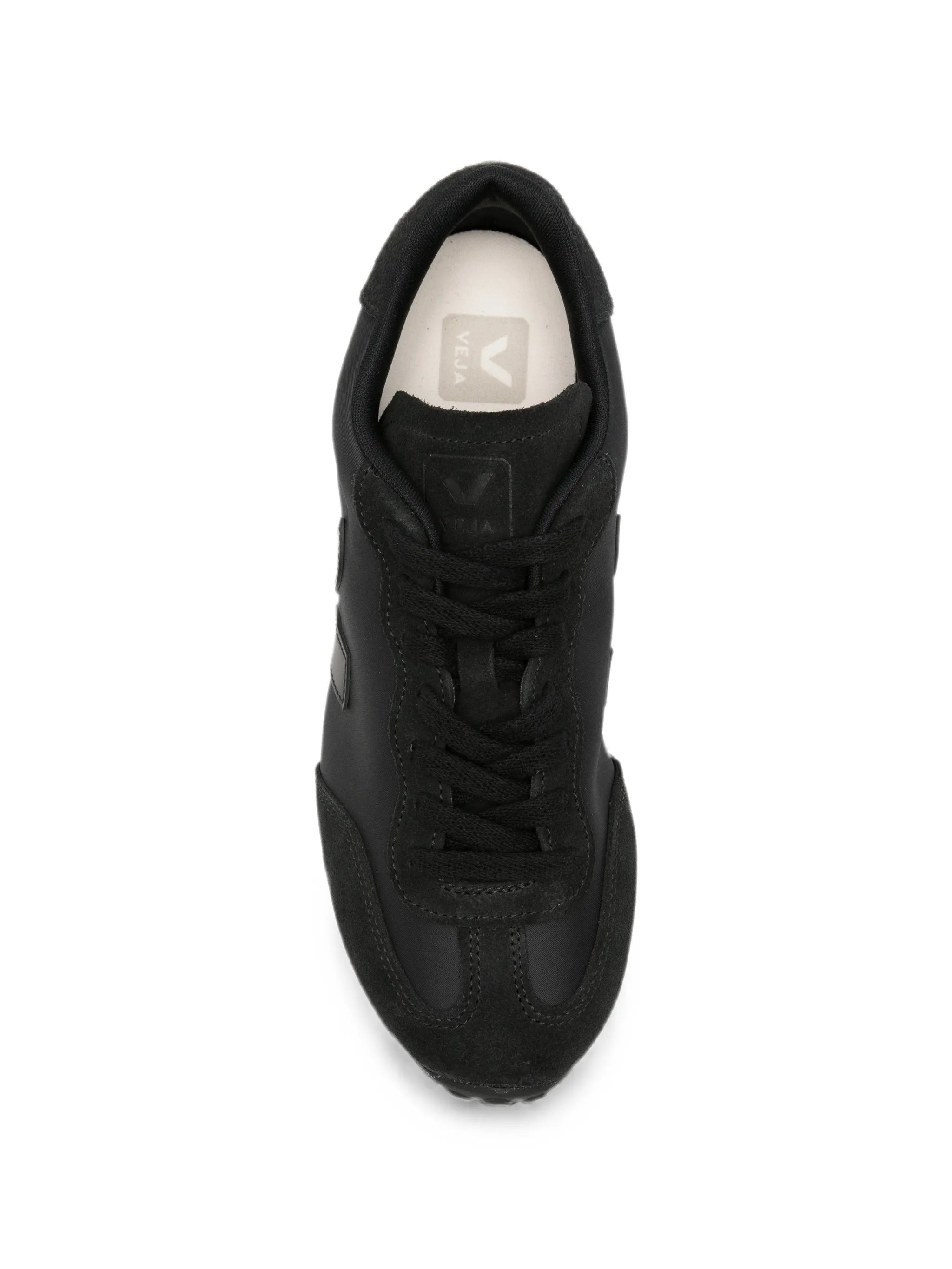 GT sneakers
