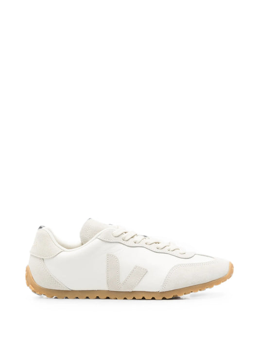 GT logo-patch sneakers