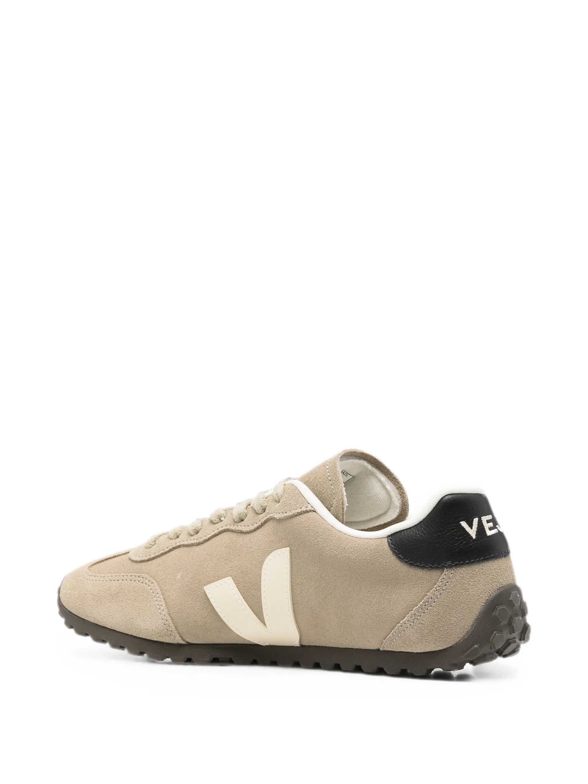 GT logo-patch sneakers