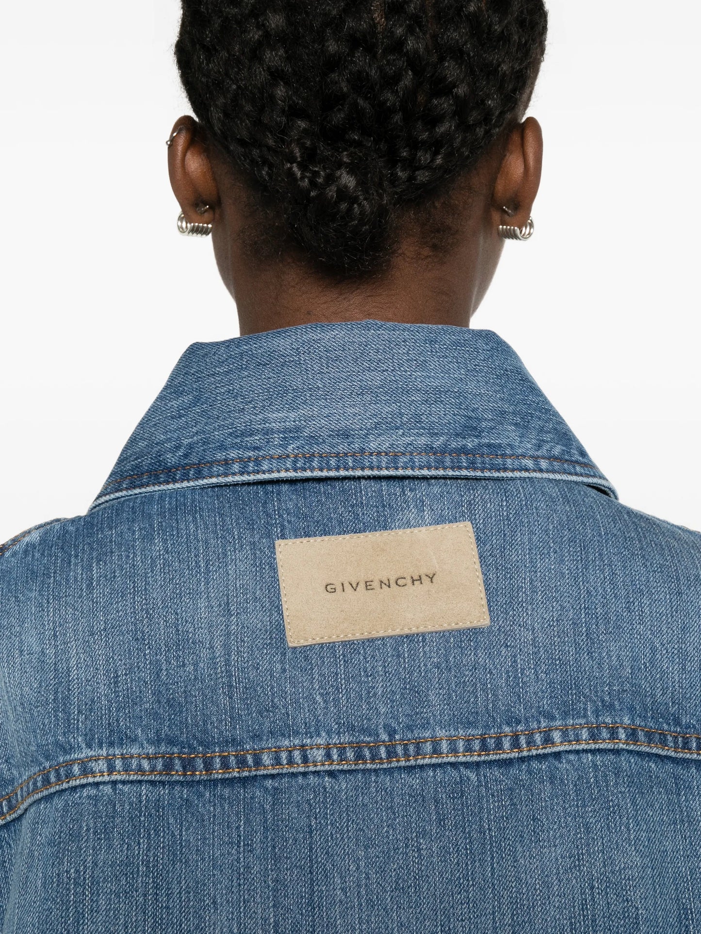 button denim jacket