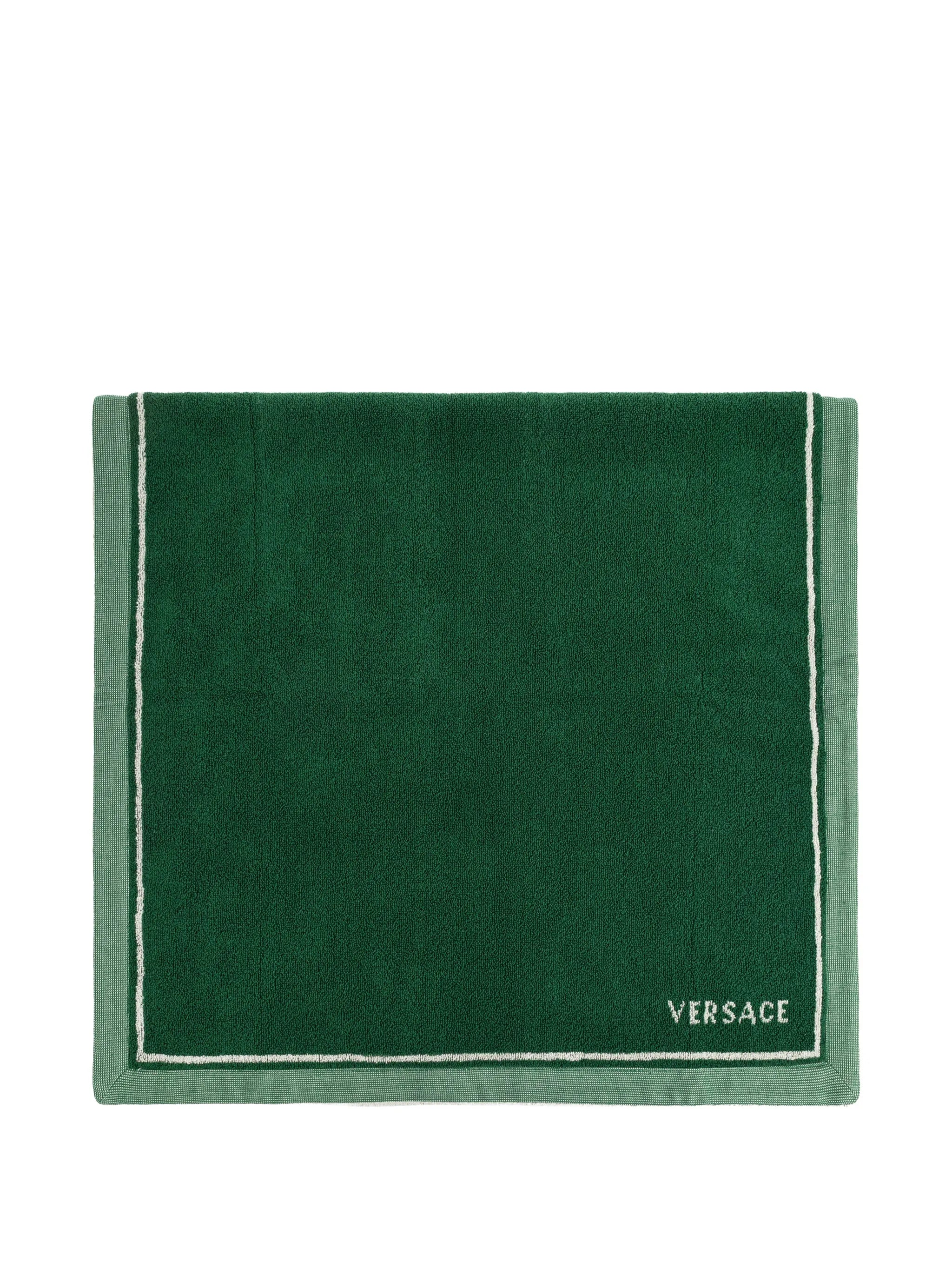 Medusa-motif bath towel