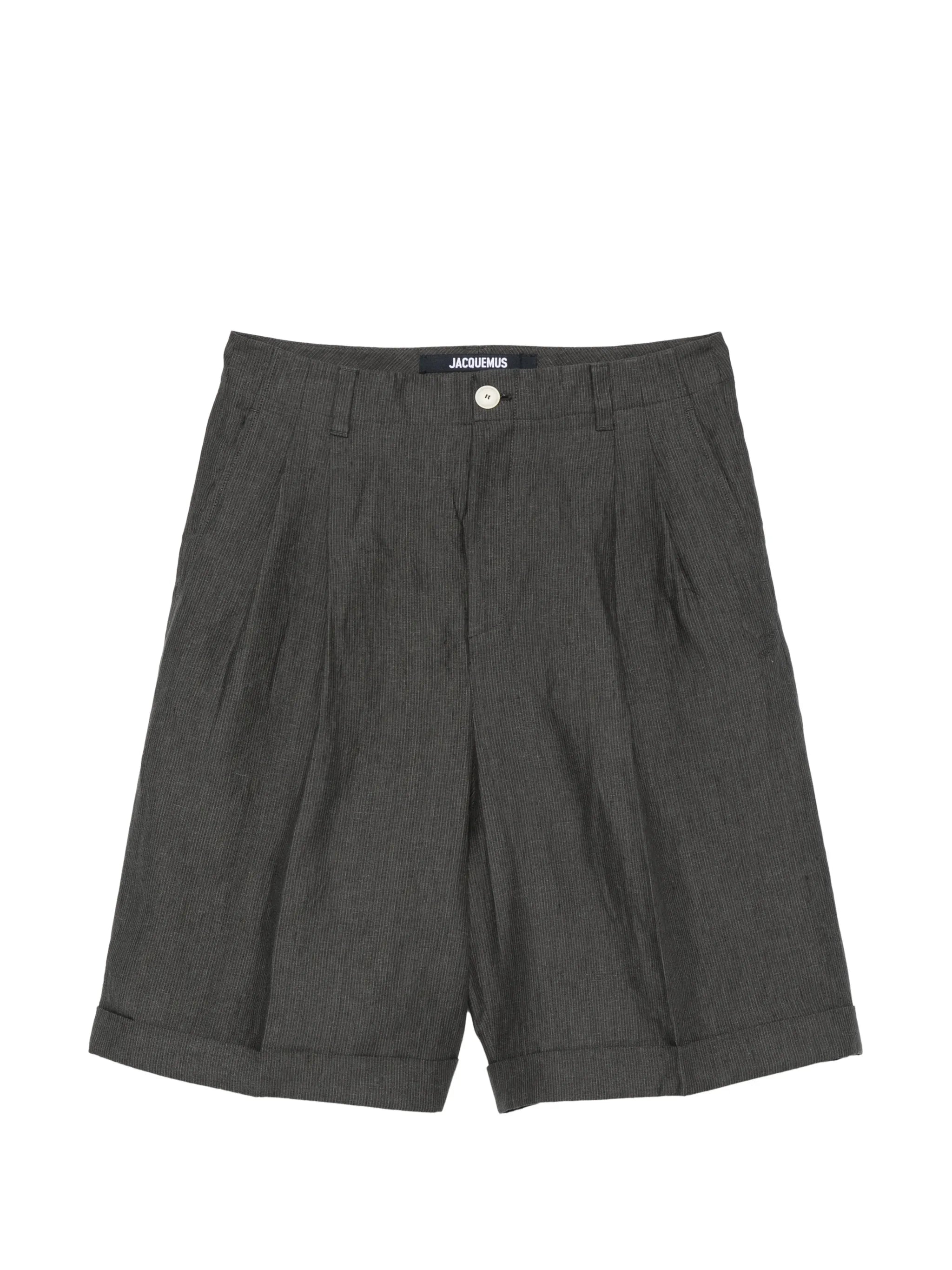 Pastro pleated cuffed-hem shorts