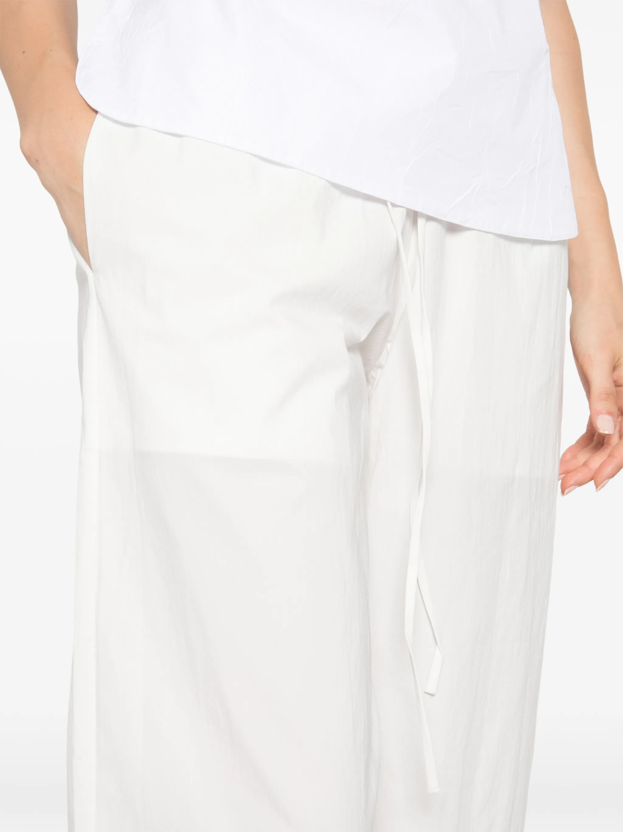 drawstring-fastening cropped pants