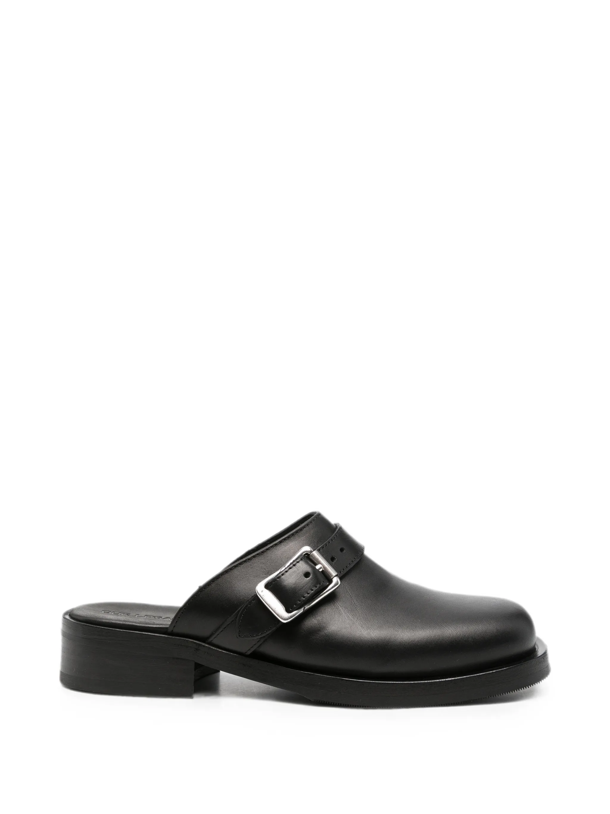 Camion mules in black leather