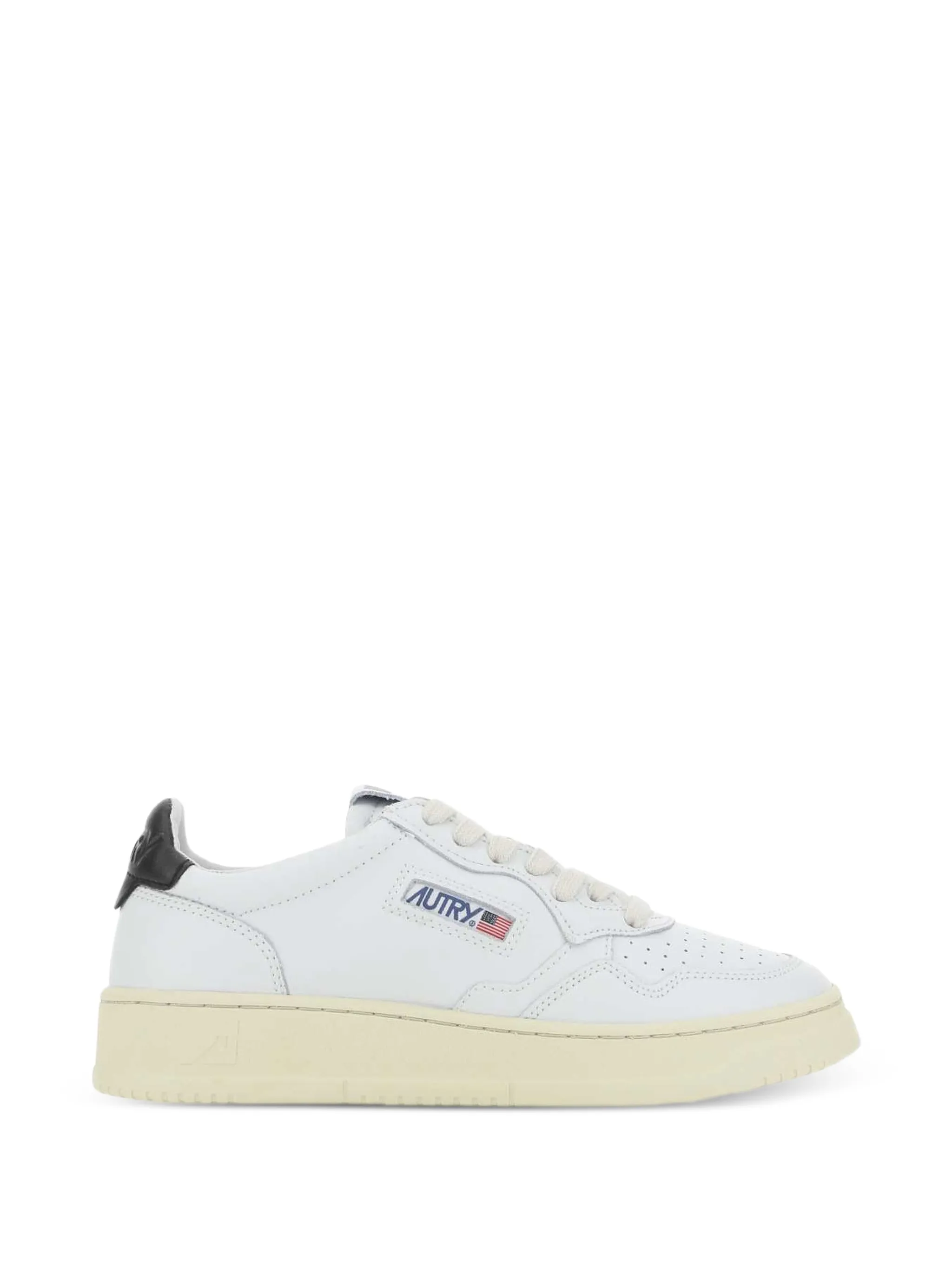 Medalist leather sneakers