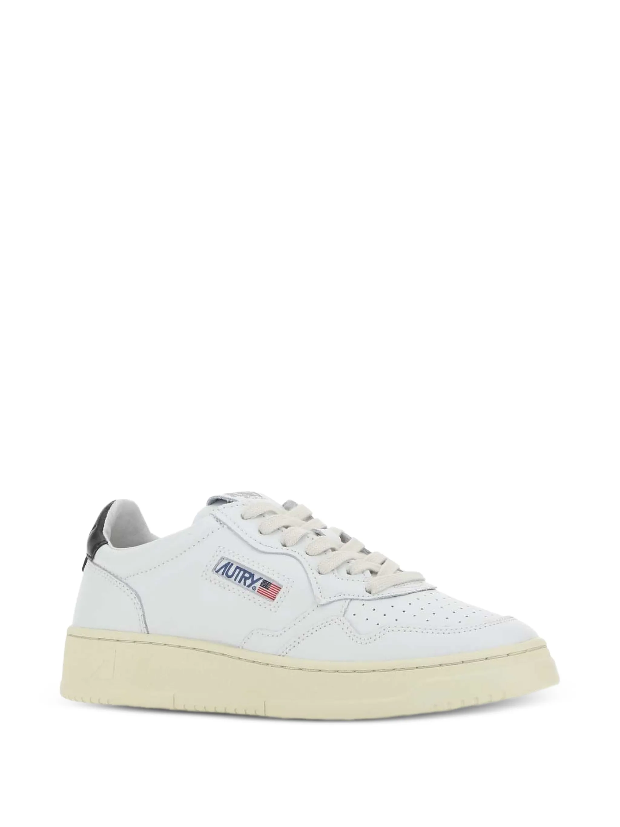 Medalist leather sneakers