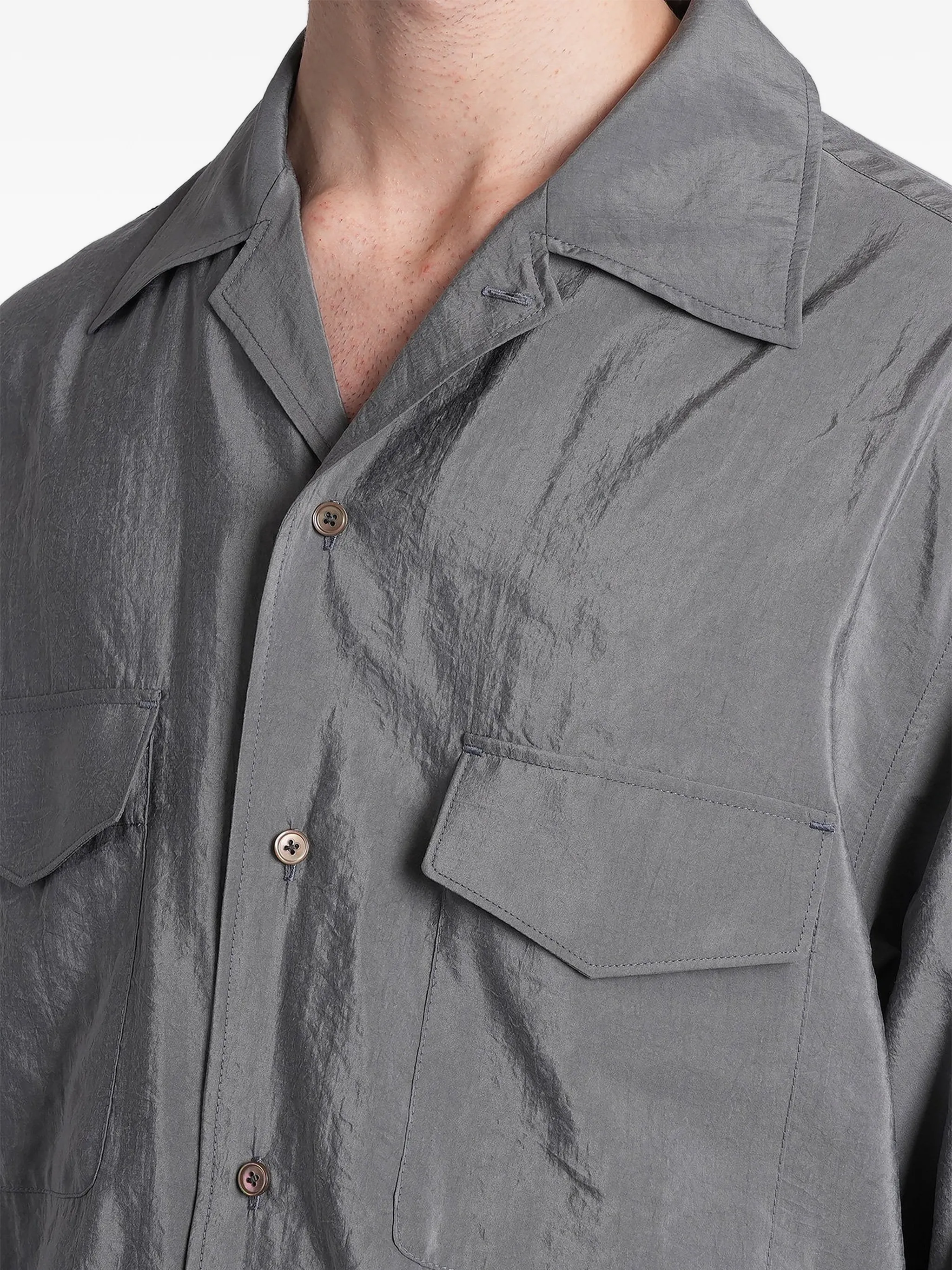 convertible collar shirt in dry silk