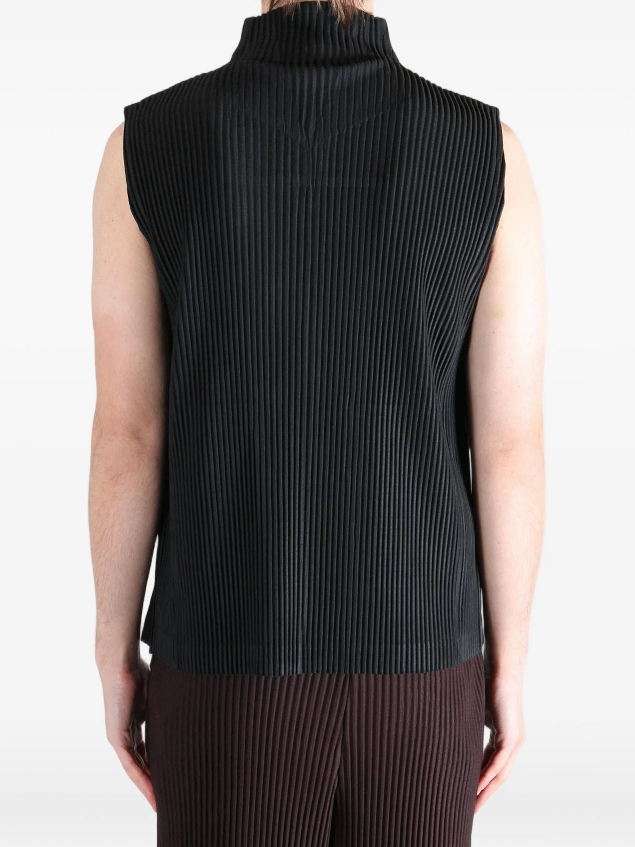 Monthly Colors : April pleated zip-up T-shirt