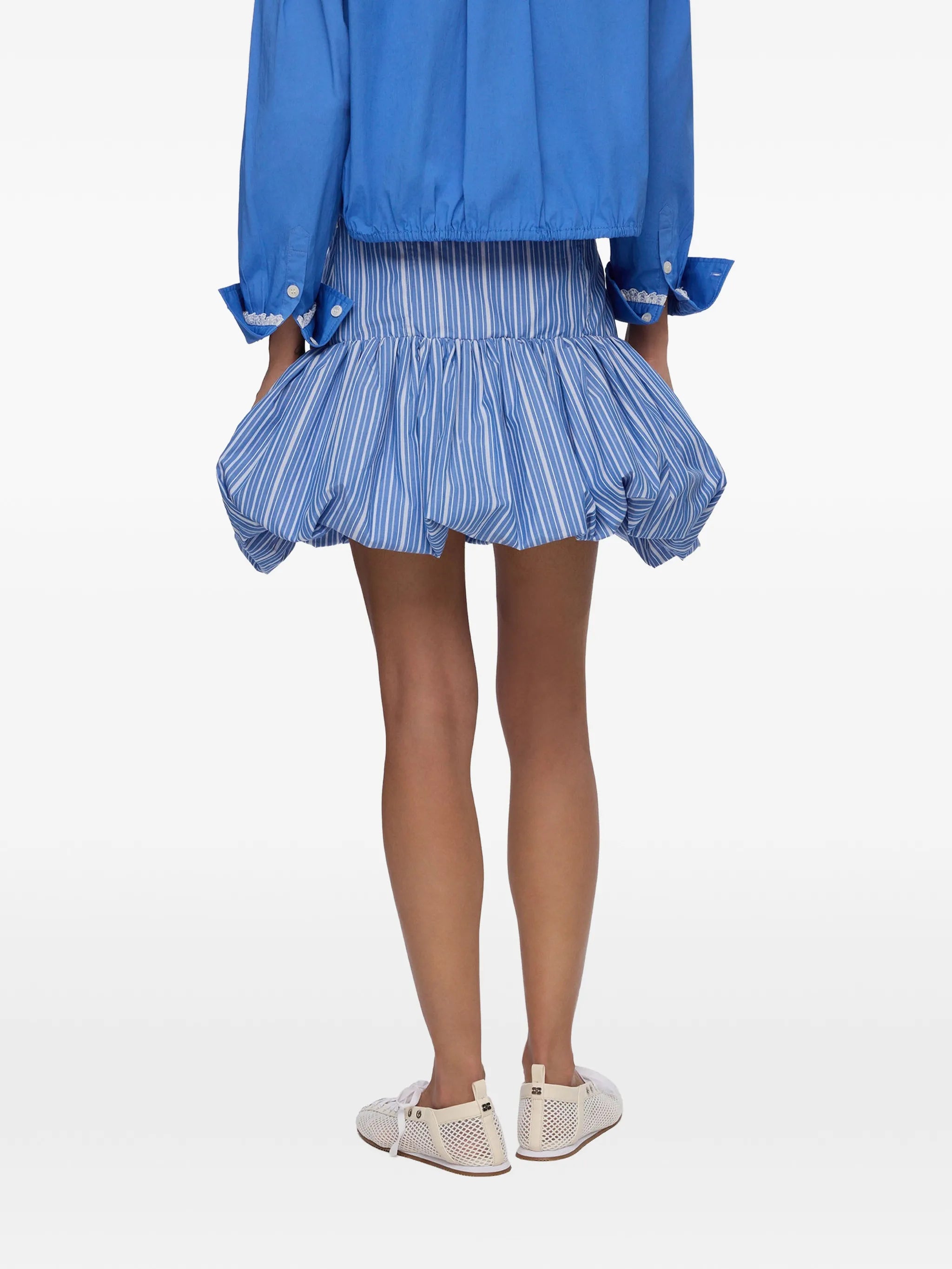 stripe-pattern ruffled skirt
