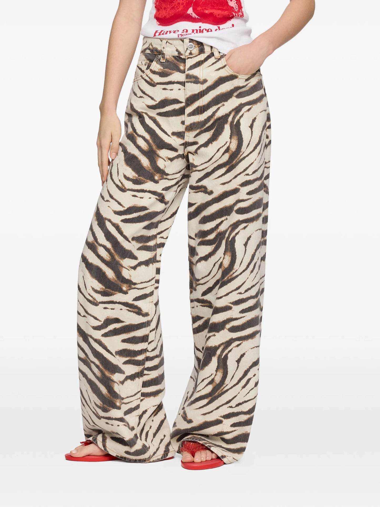 Lari zebra-print jeans
