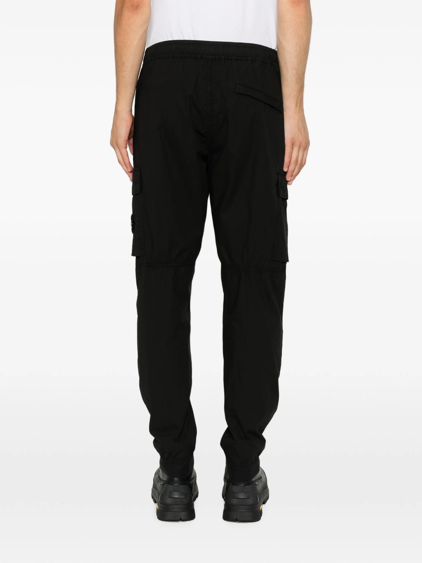 logo-patch trousers