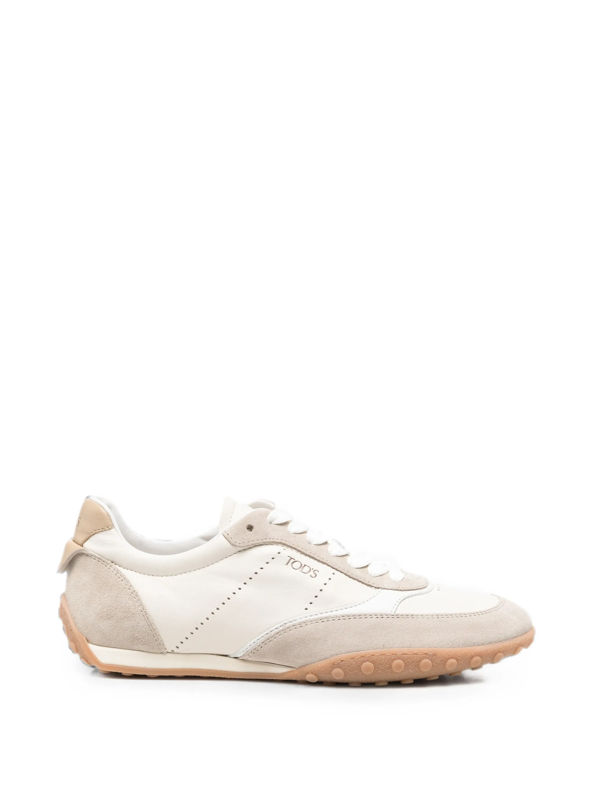 sneakers in smooth leather and suede