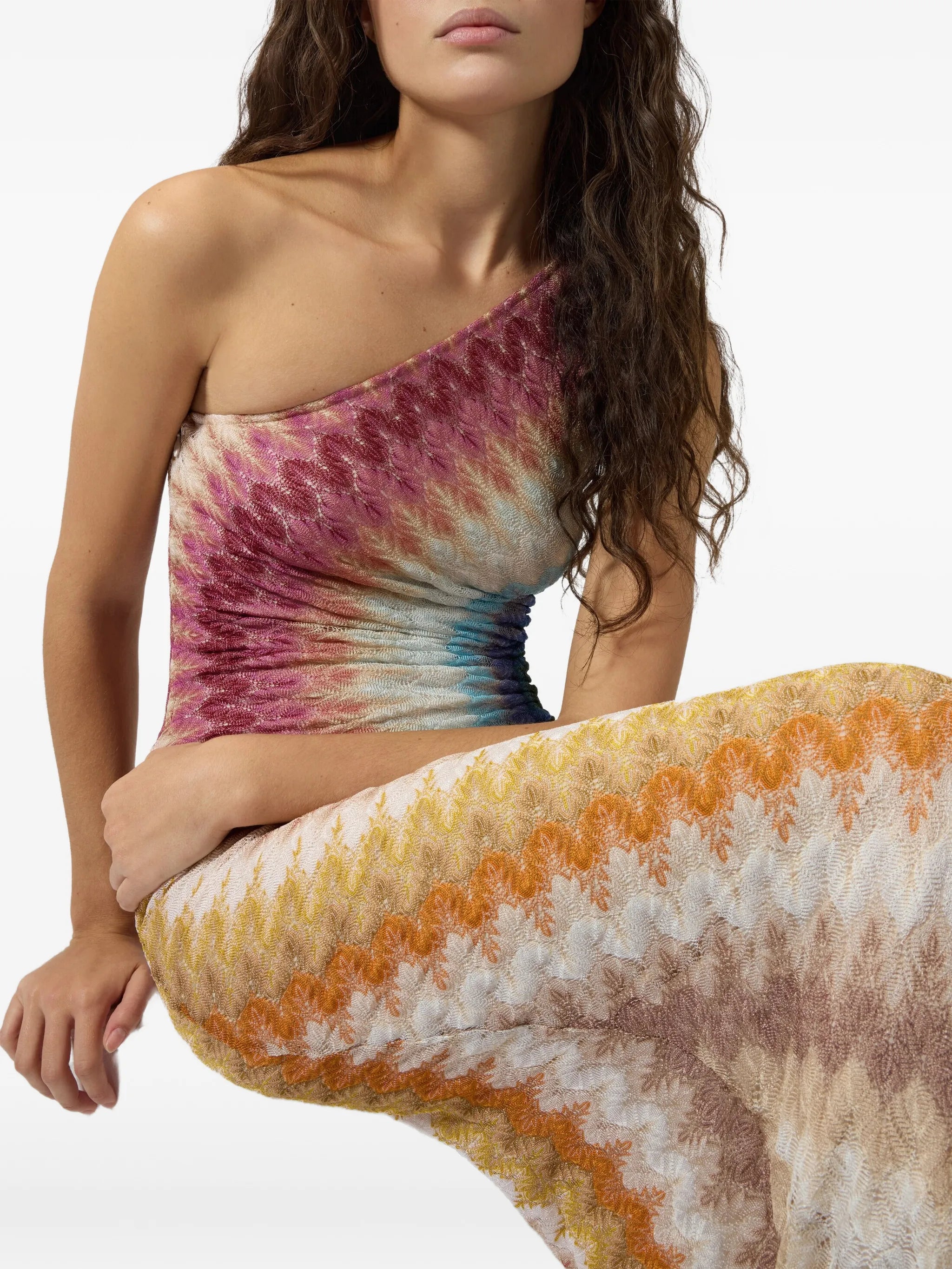 Zigzag one-shoulder dress