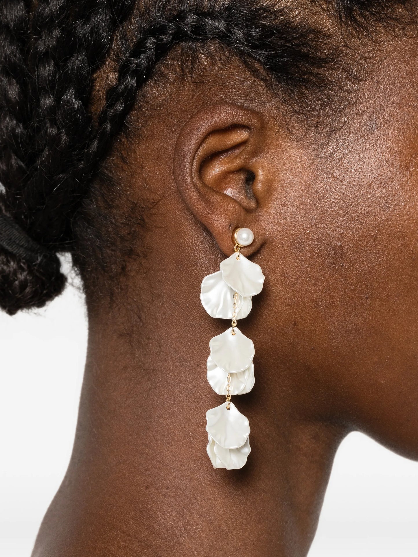 petal-detail drop earrings