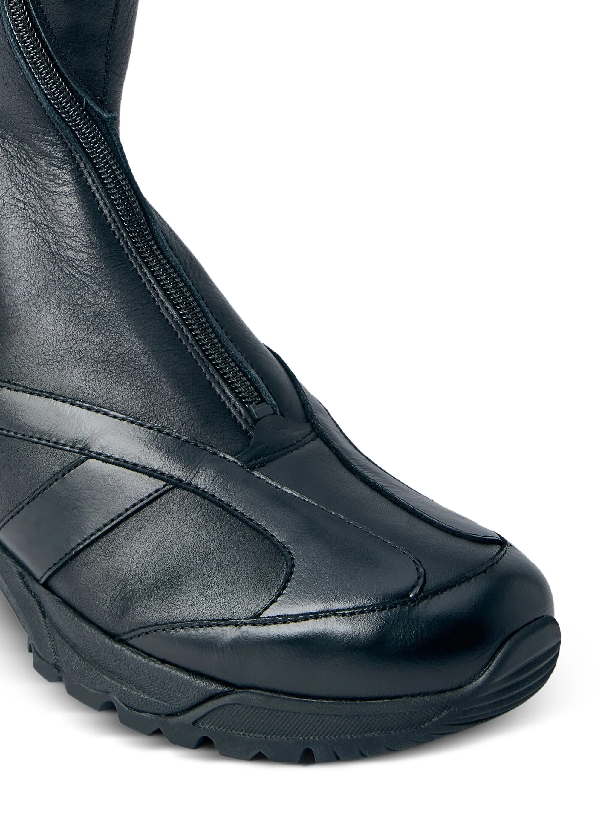 Bionic II boots