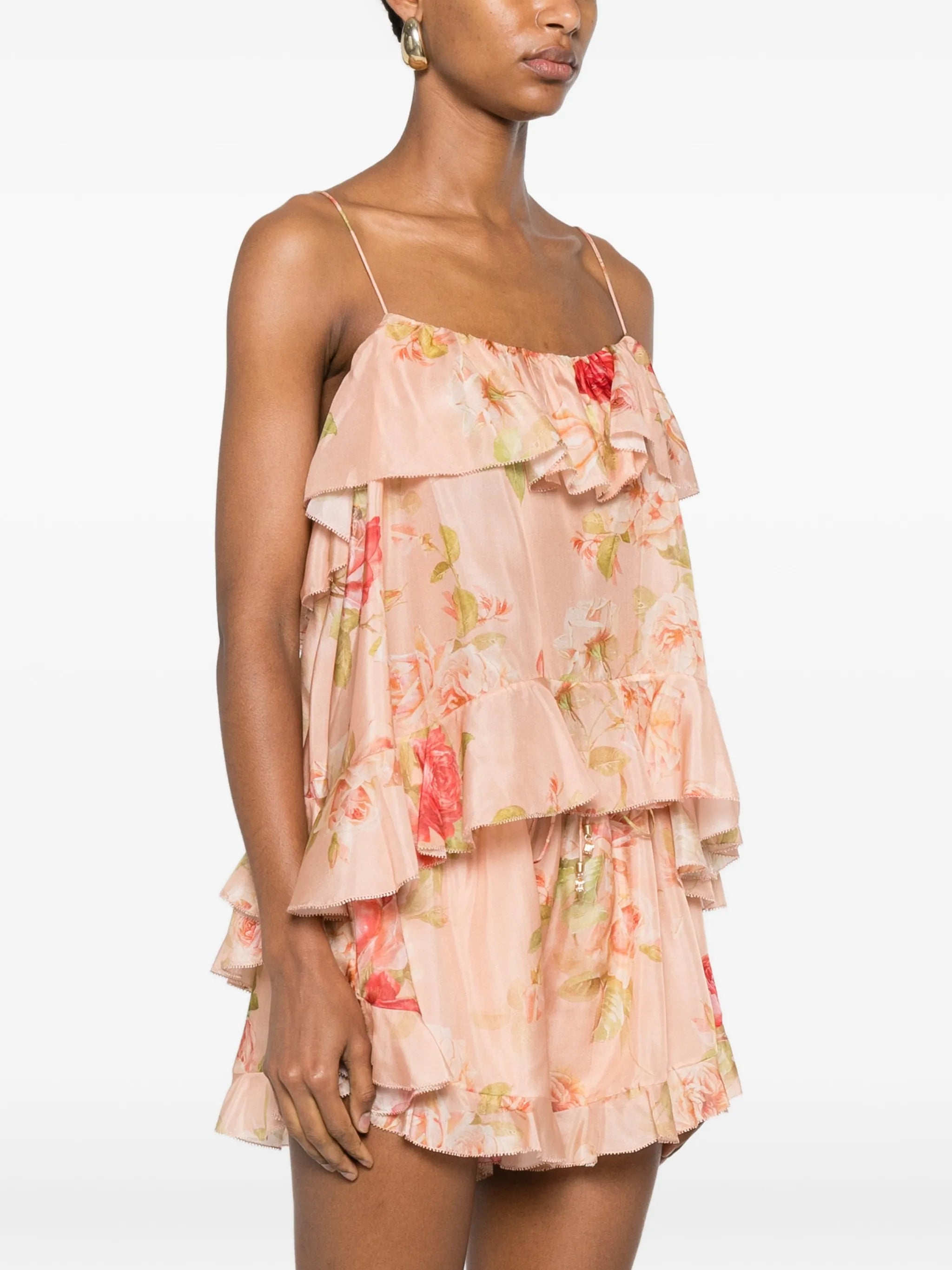 floral-print ruffled top