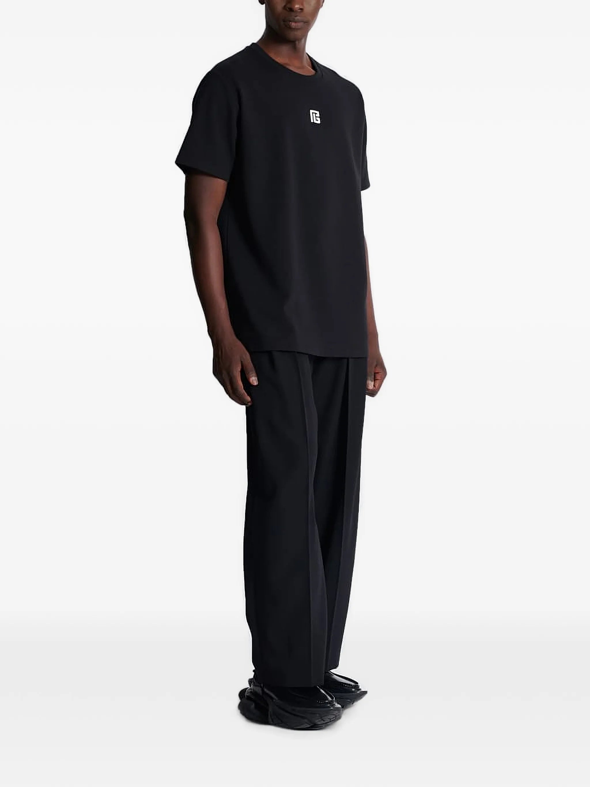 T-shirt with embroidered logo