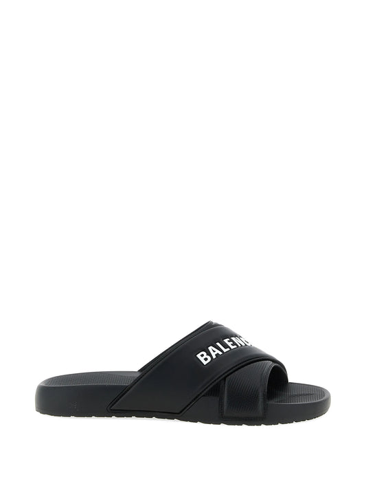 Sporty Pool embossed slides