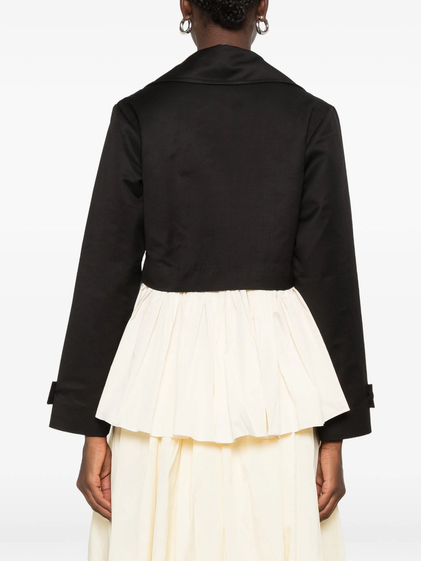 long-sleeves jacket