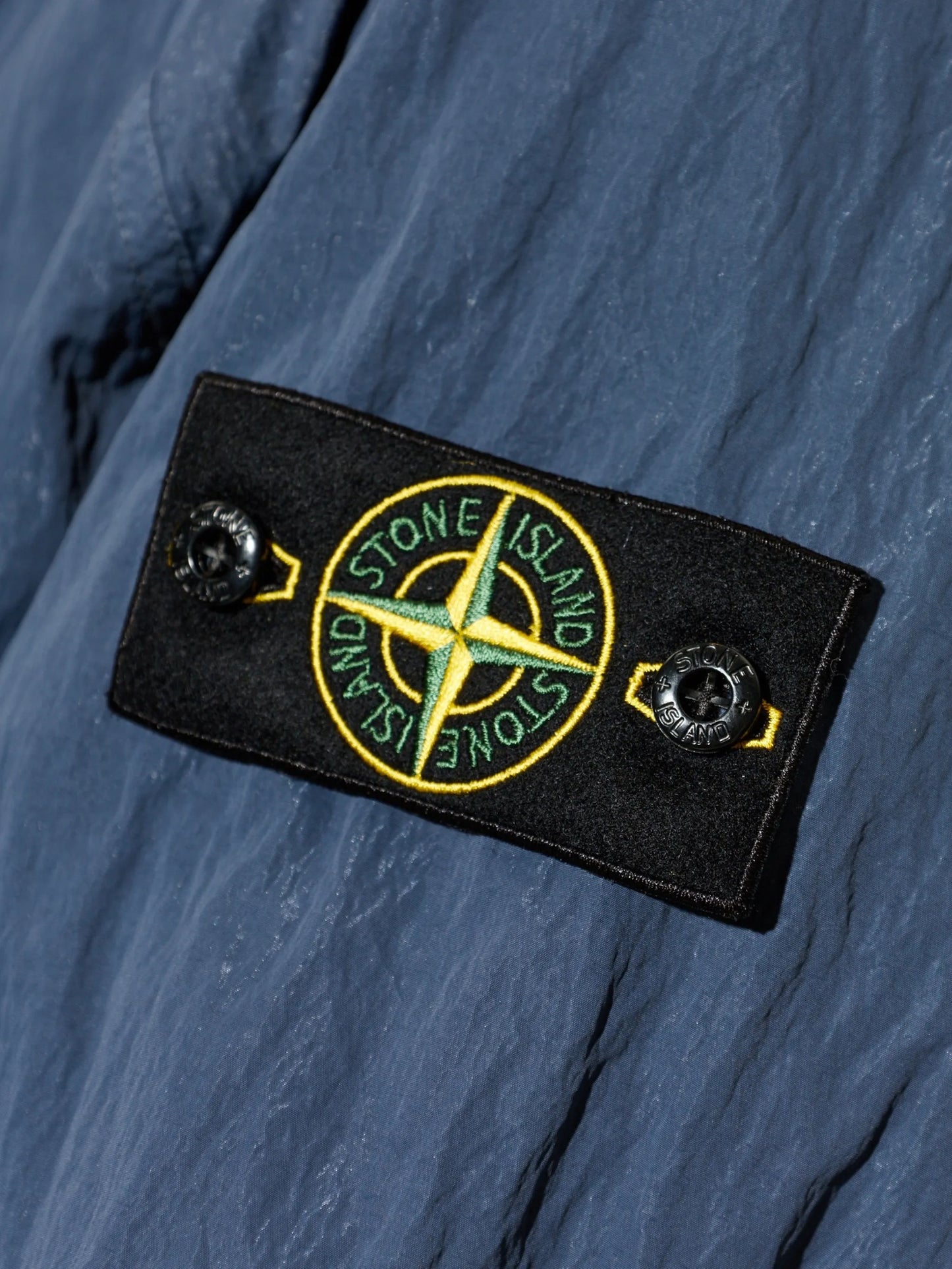 logo-patch zip-up jacket