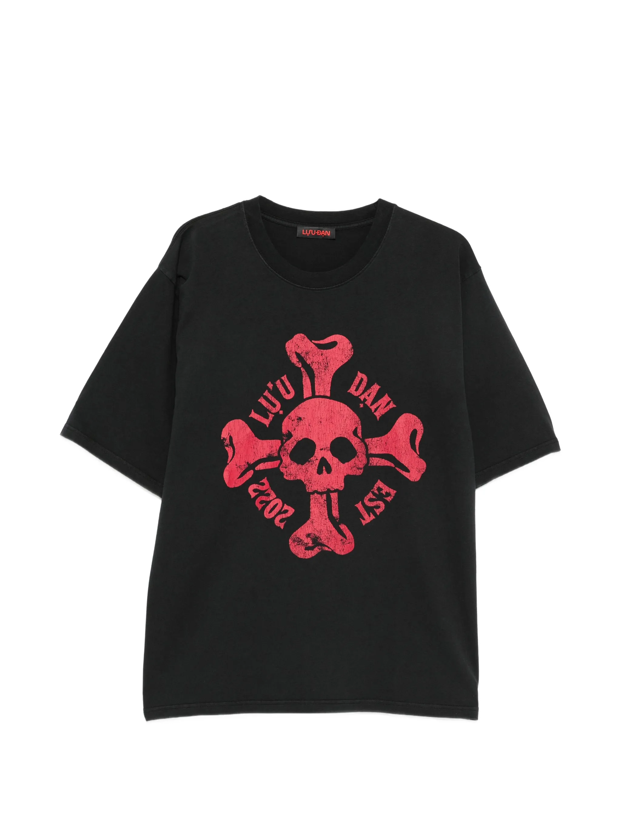skull-print T-shirt