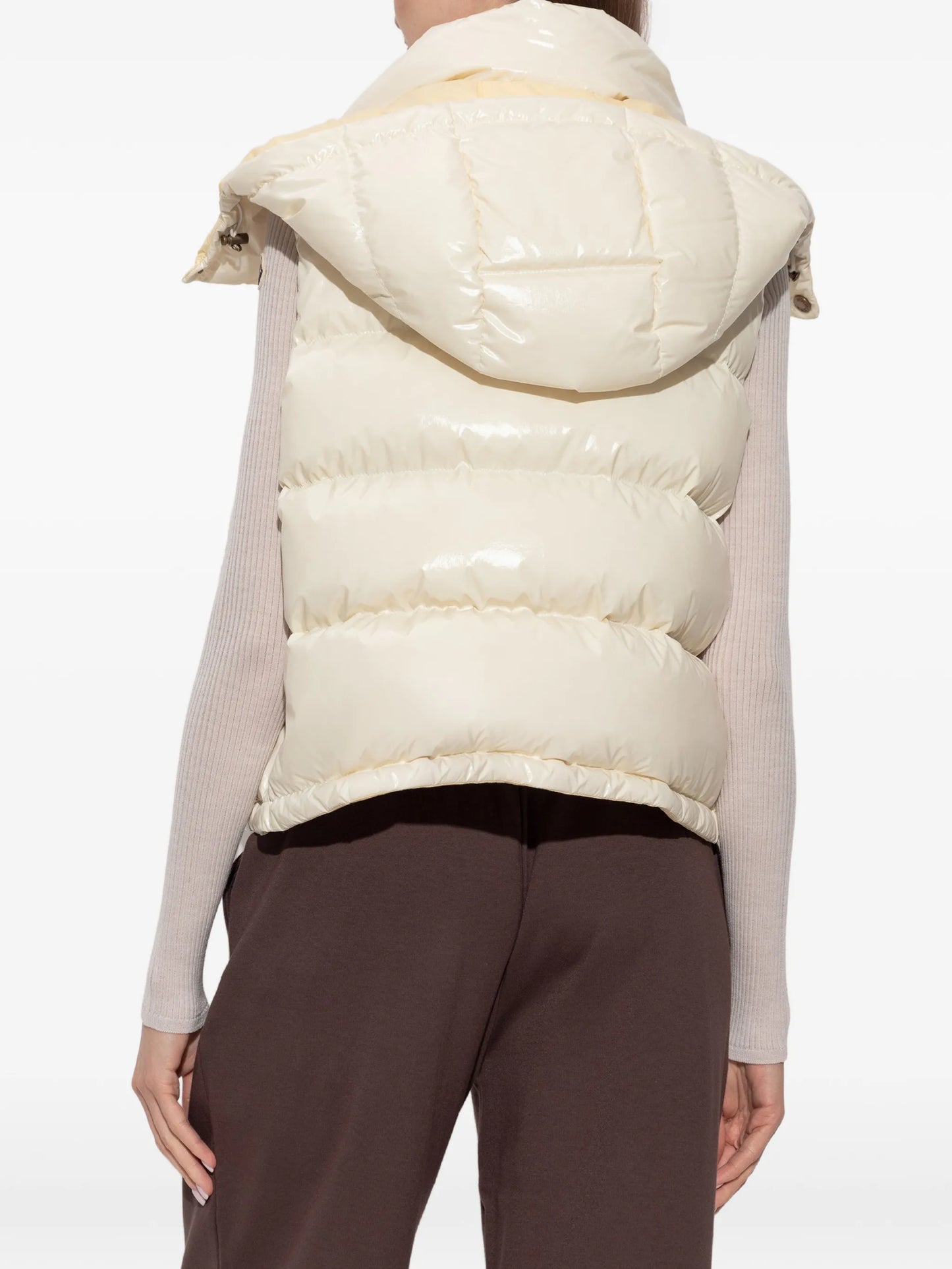 Niverolle hooded puffer gilet