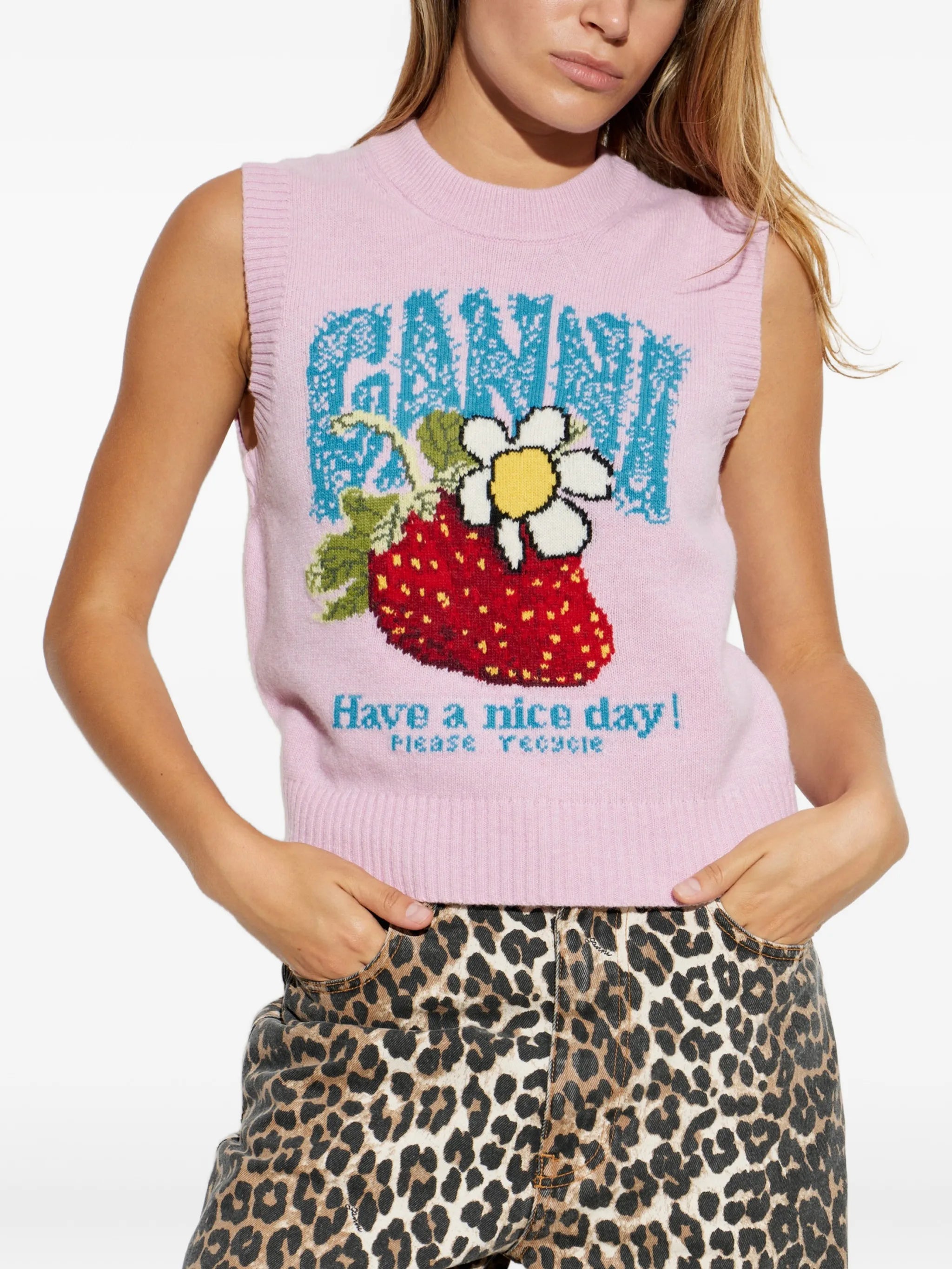 strawberry intarsia-knit vest