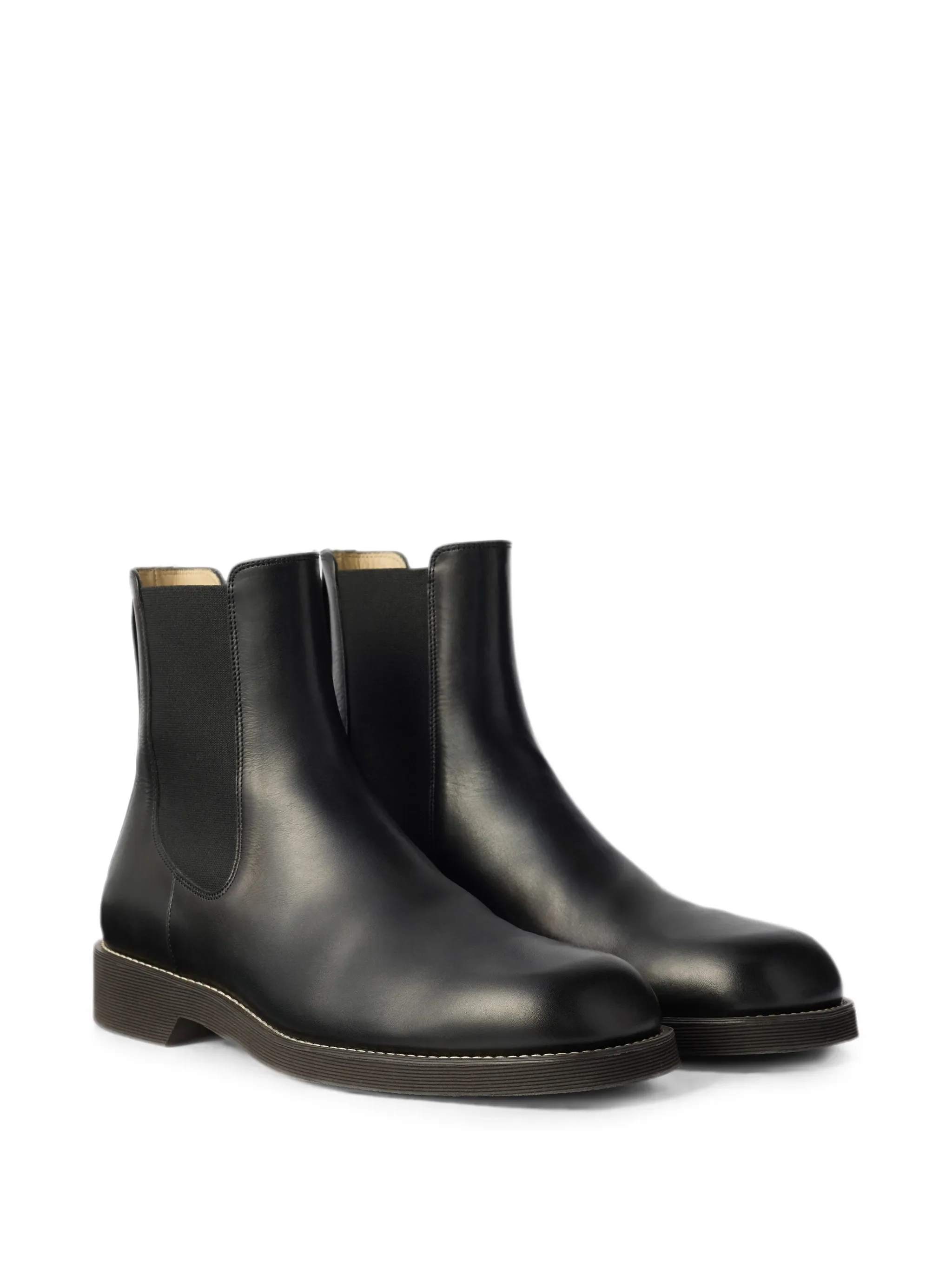 Chelsea ankle boots in shiny vegetable-tanned leather