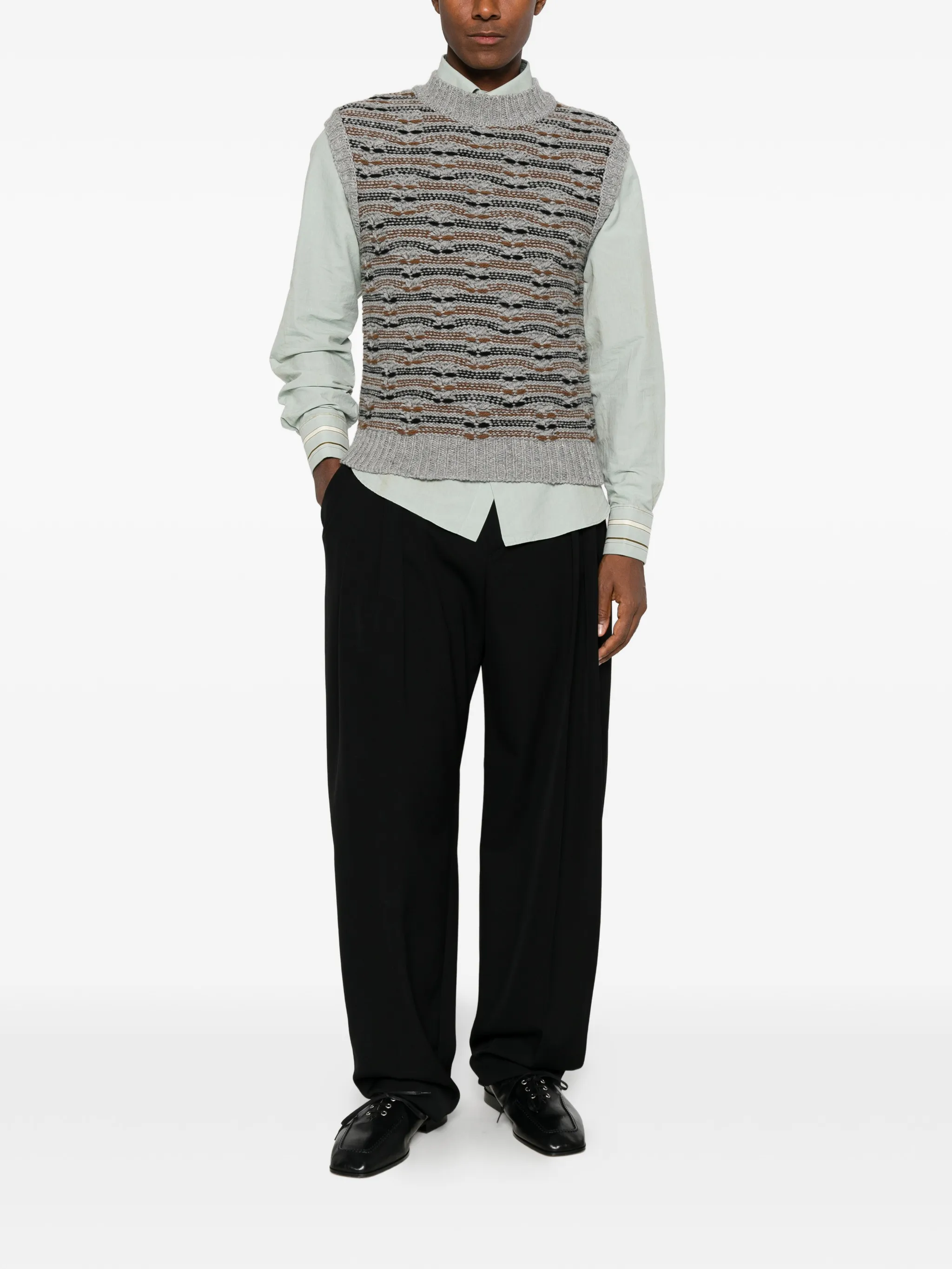 patterned sleeveless sweater